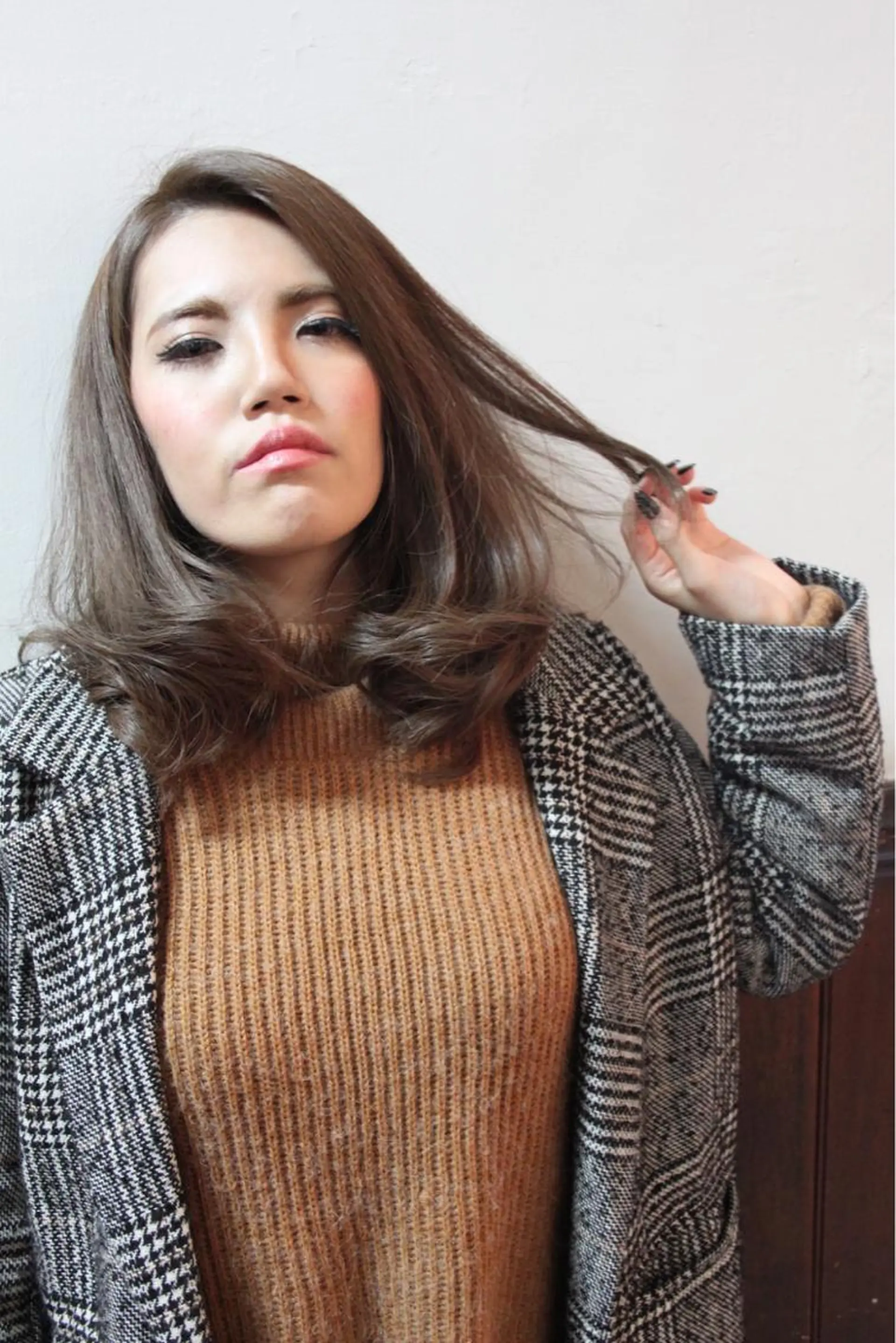 セミロング H所属・H (エイチ) 烏丸御池店のヘアスタイル