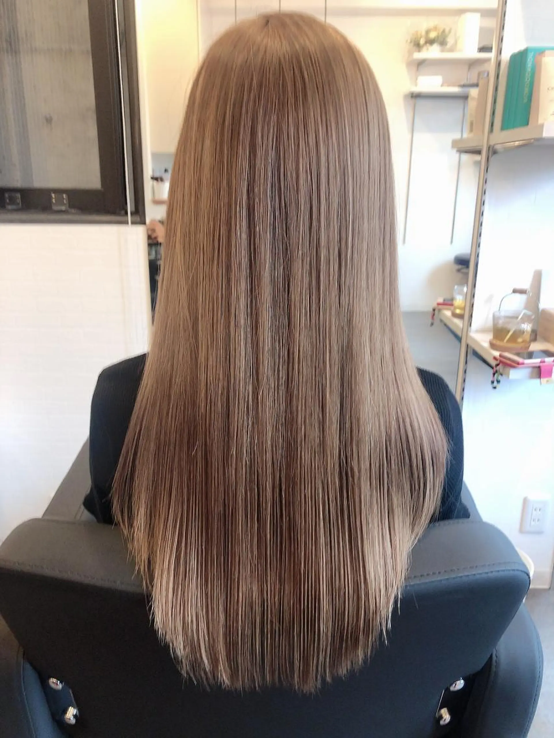セミロング エクステ 100%高級人毛使用 LANIUMEDAのヘアスタイル