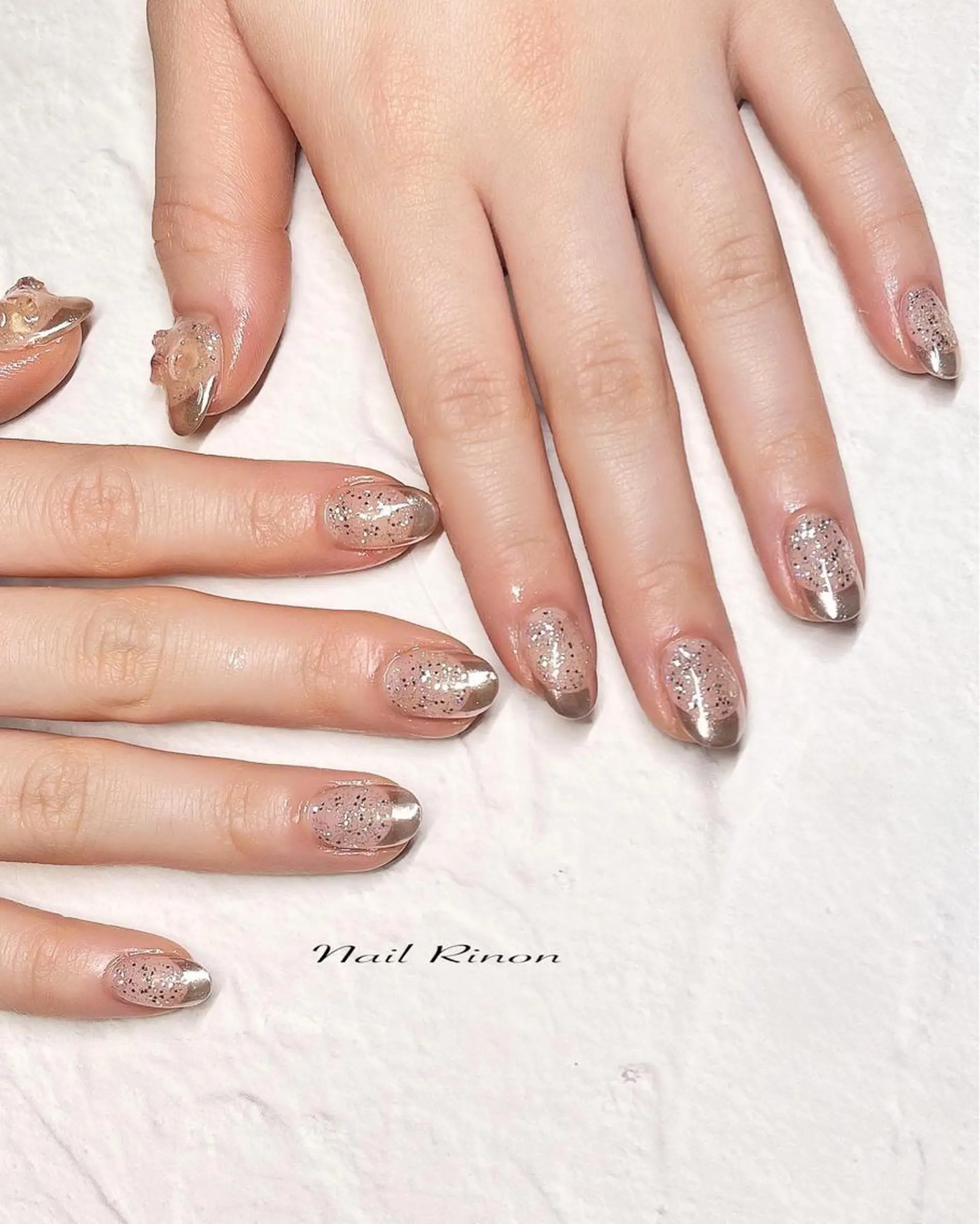 ネイル フレンチネイル ミラーネイル ハンドネイル Nail Rinonのネイルデザイン
