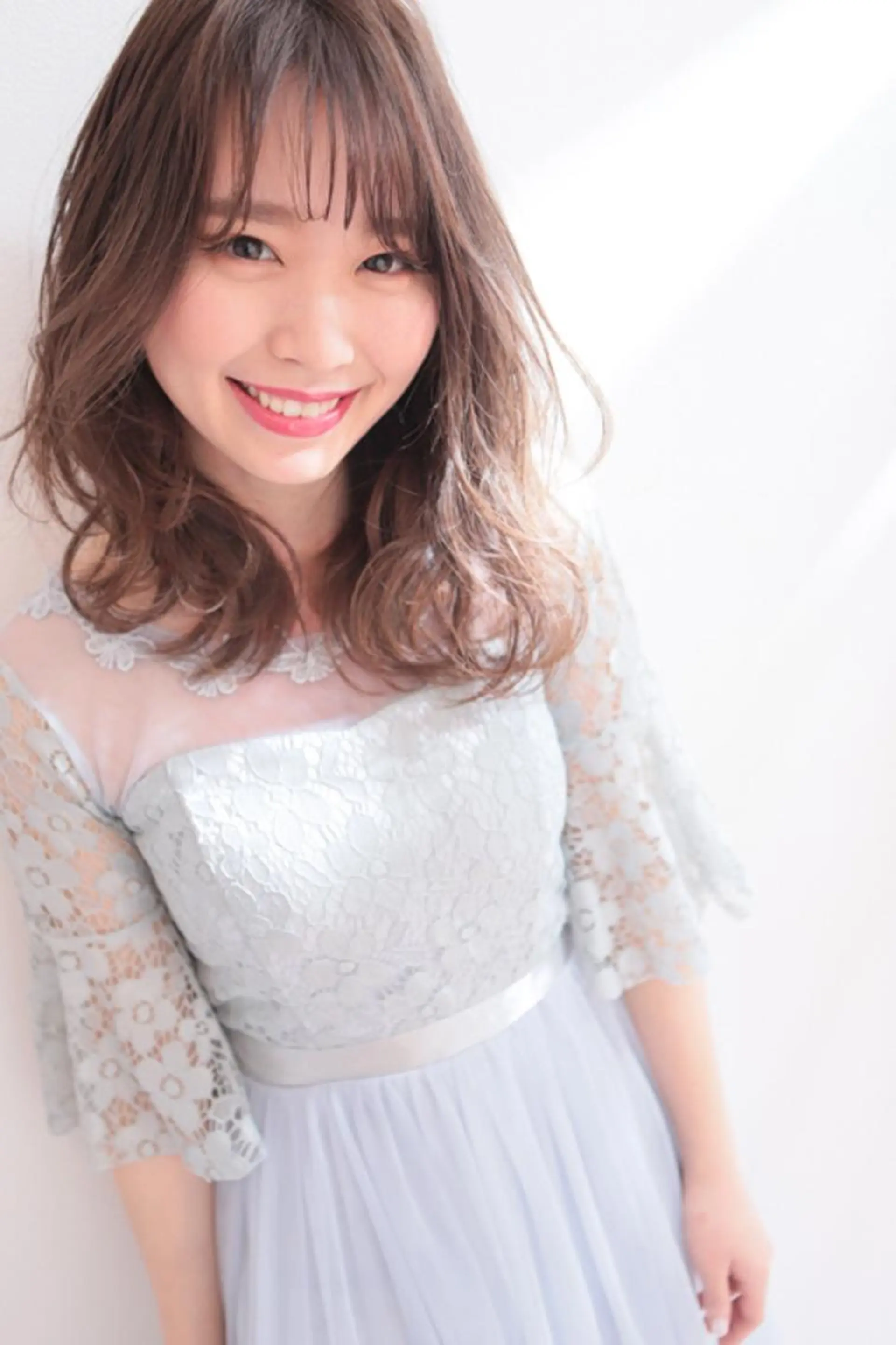 セミロング ハイライト 髪質改善 レイヤーカット トリートメント カット 縮毛矯正 トリートメント ✨髪質改善Less✨ シバタのヘアスタイル