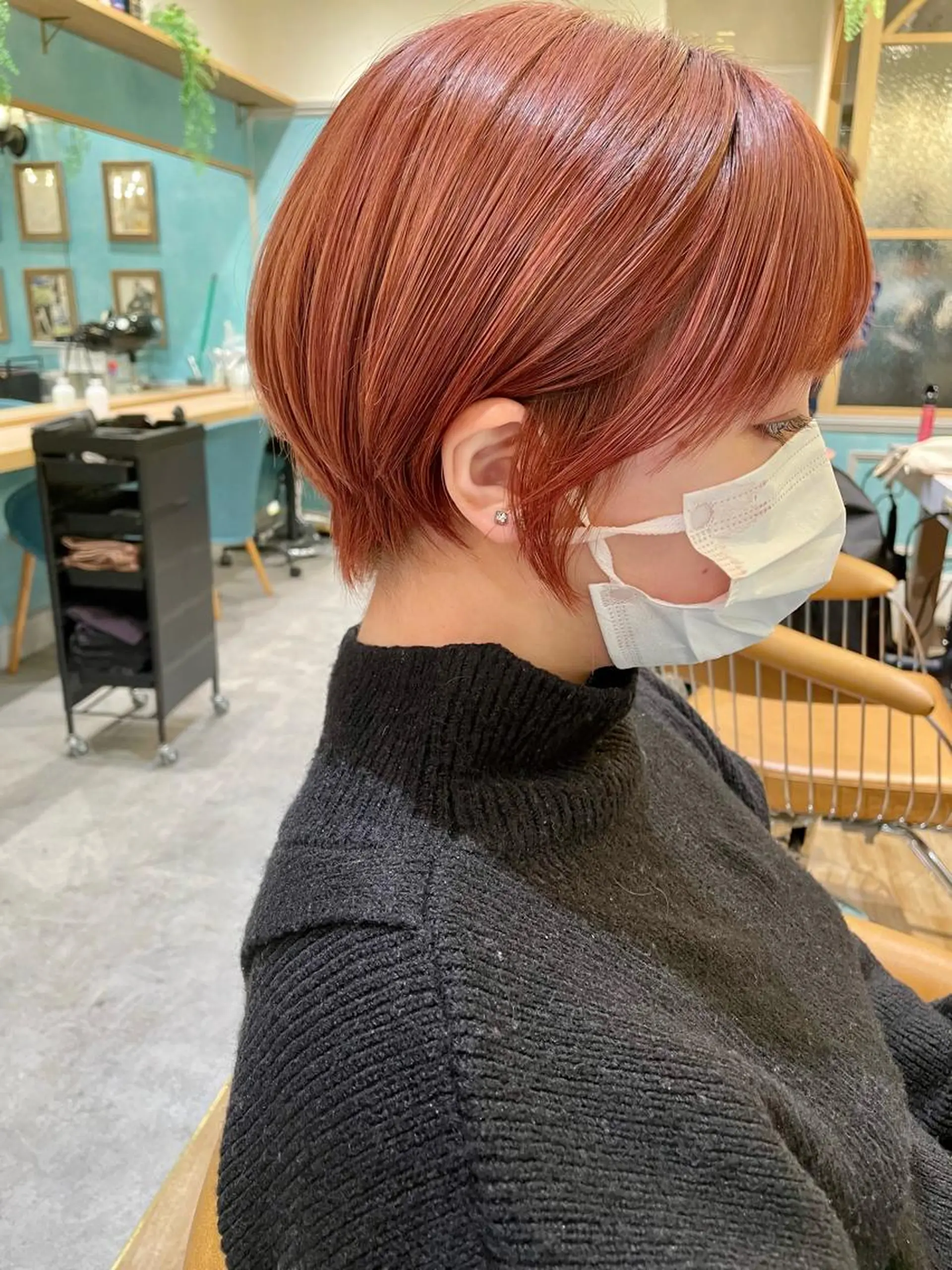 ショート カラー ショートヘア 小泉 葵のヘアスタイル