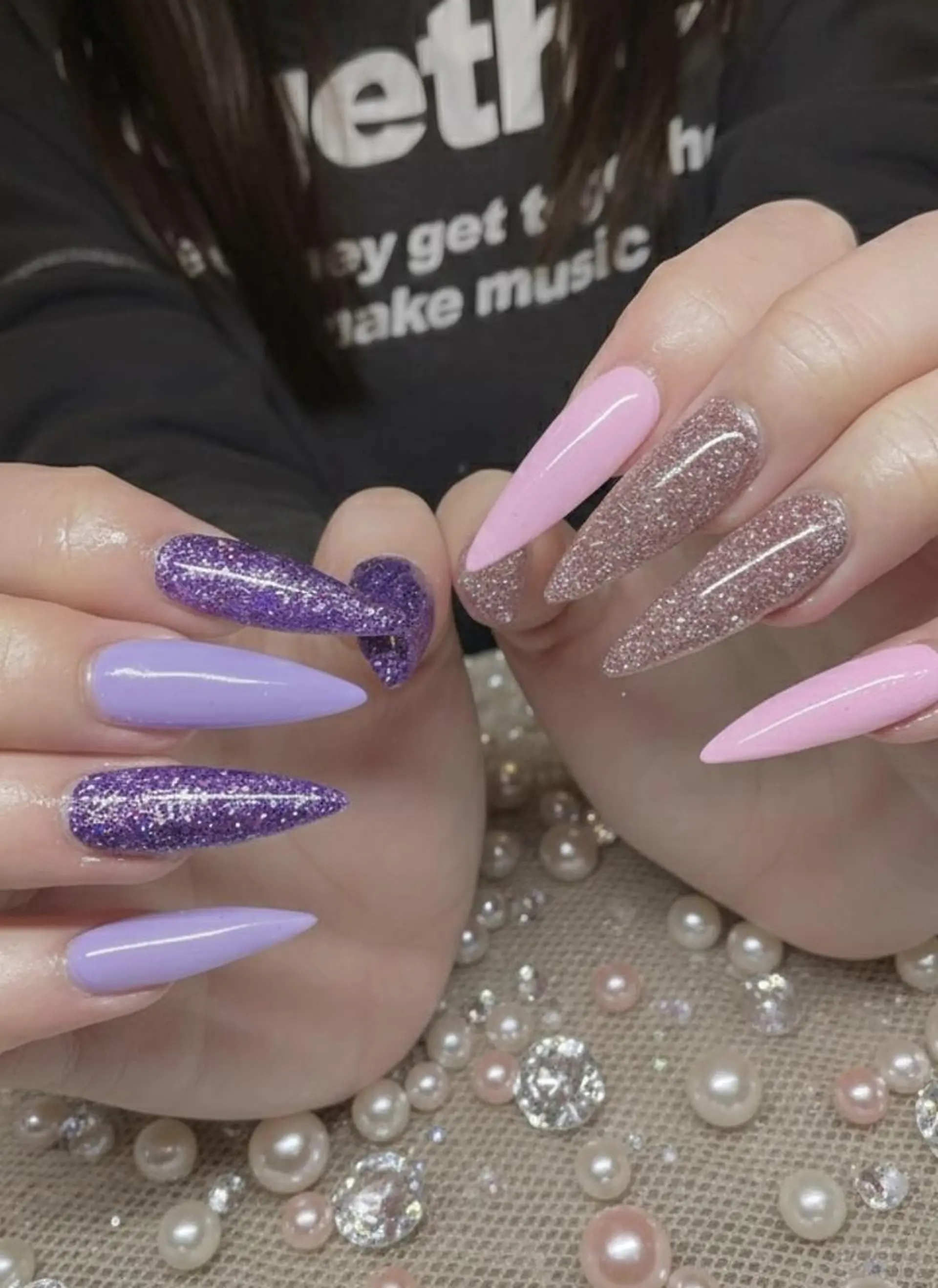 ネイル ハンドネイル 24時間営業 UNABOMBAのネイルデザイン