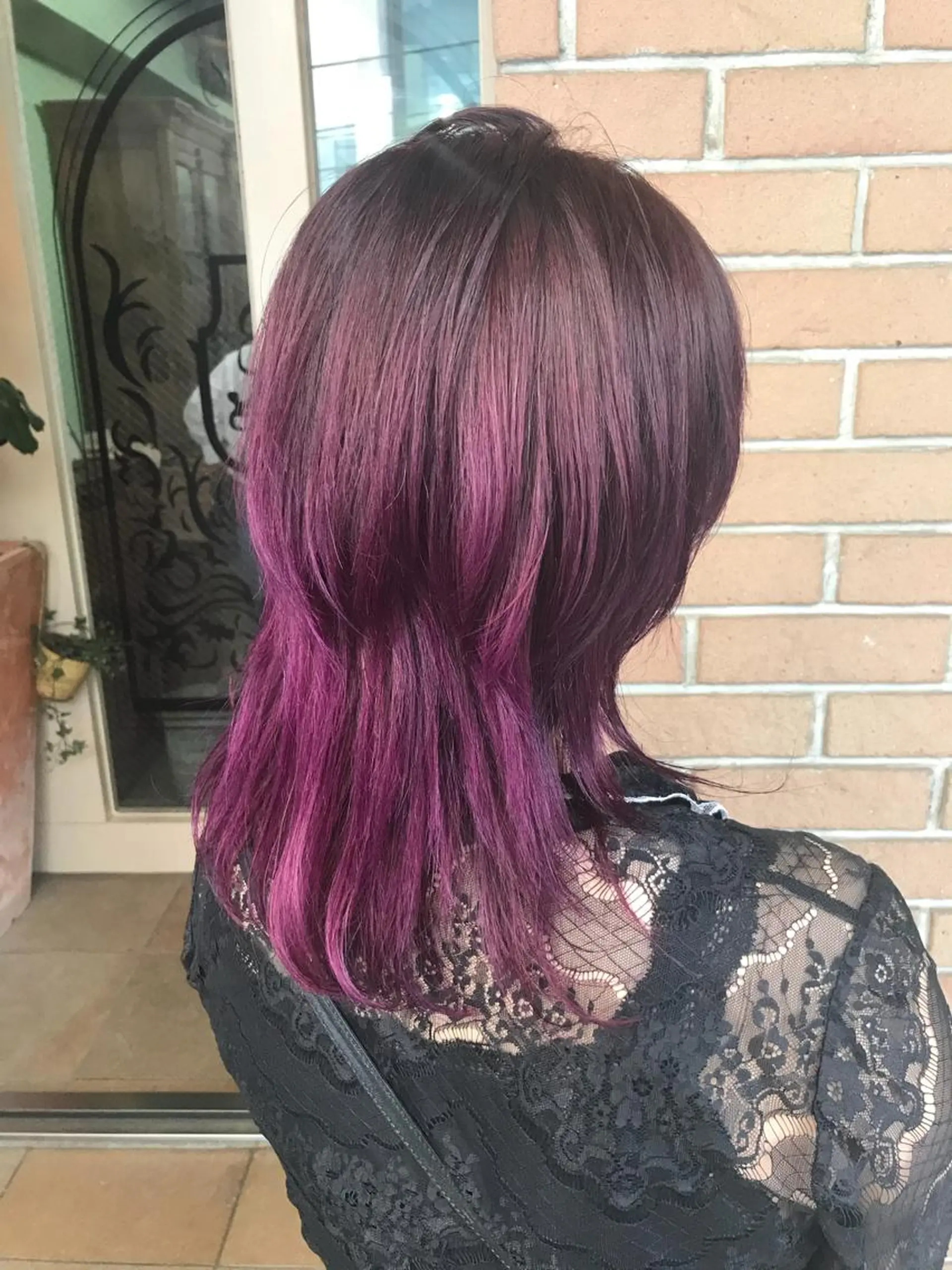 ミディアム カラー パーマ ヘアアレンジ メンズ キッズ ネイル マツエク・マツパ パープルカラー パープル サロンドミルク 原宿のヘアスタイル