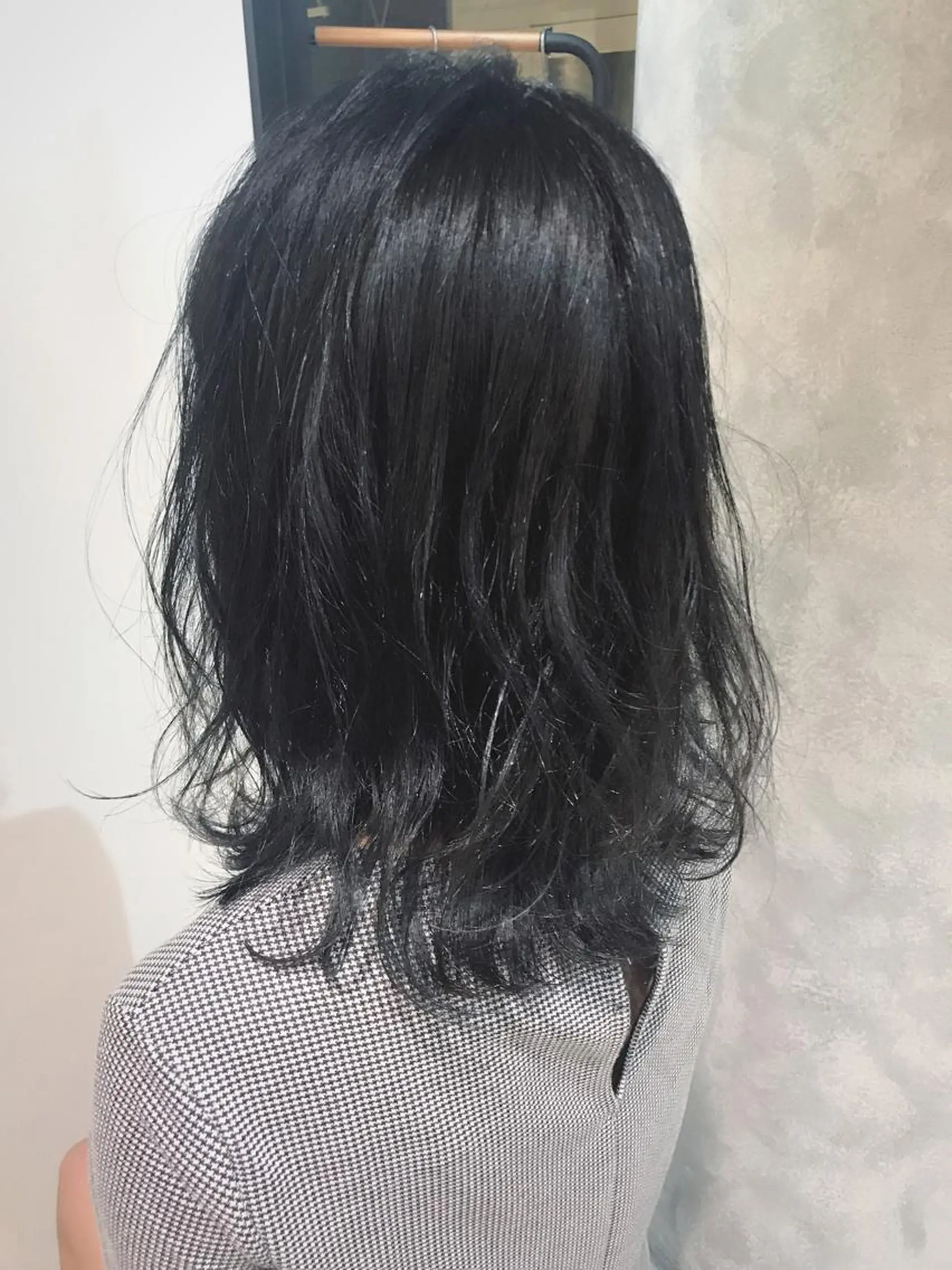 ミディアム カラー ブルーカラー 松村 崇弘のヘアスタイル