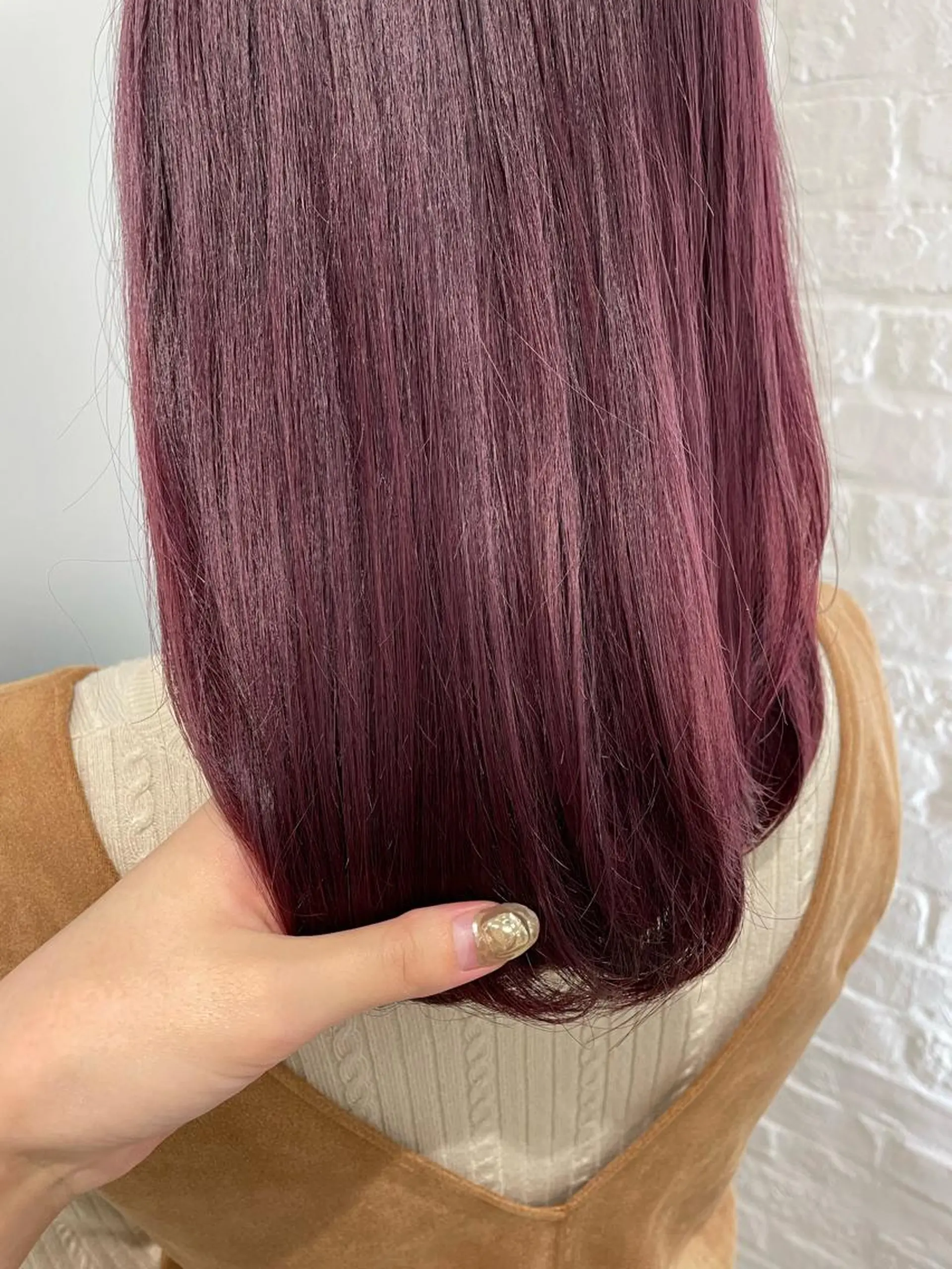セミロング ヘアカラー nuu 栄所属・🧸SAKI🎀 韓国レイヤーのヘアスタイル