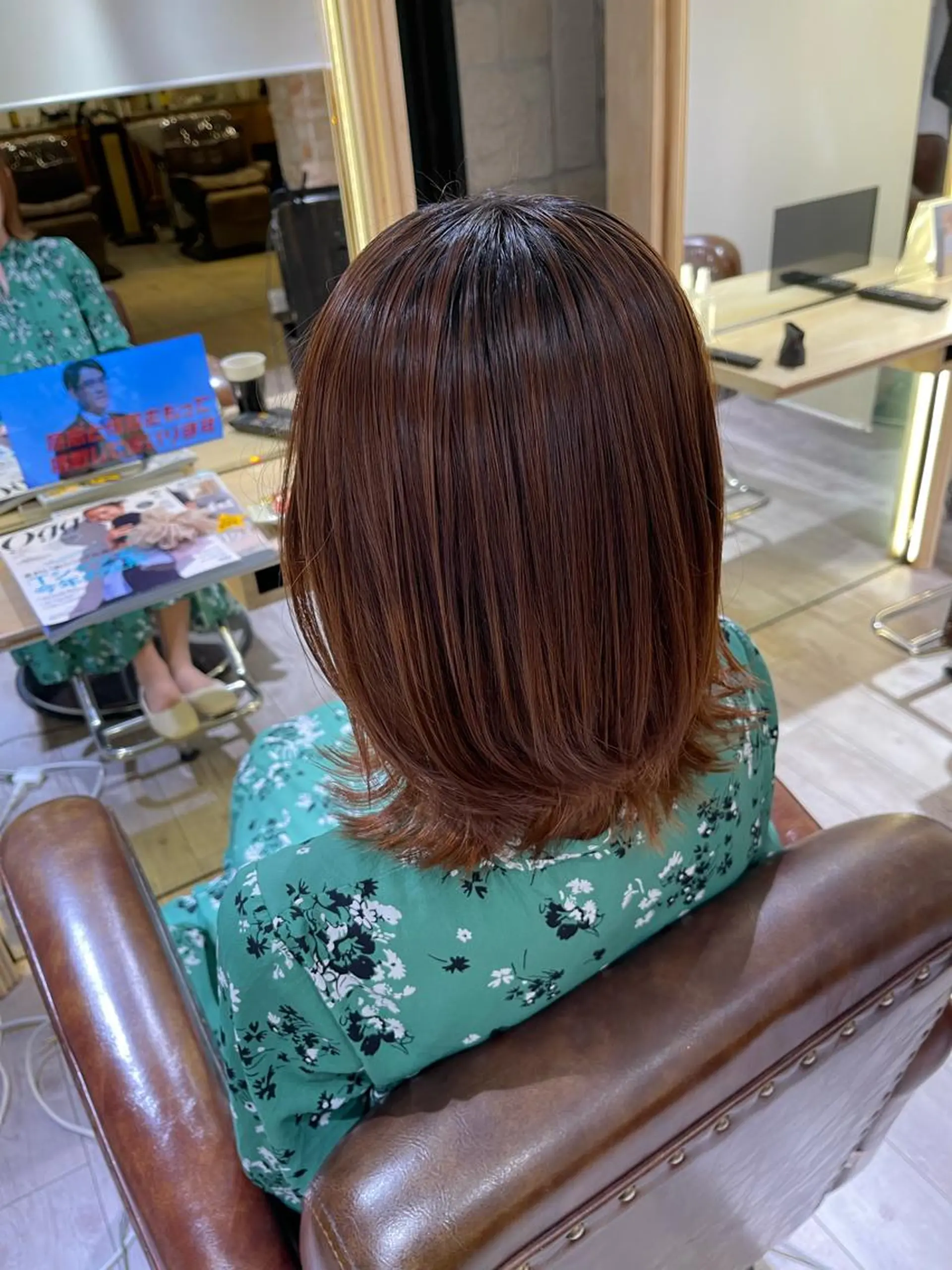 ミディアム luce所属・千代 夏輝のヘアスタイル
