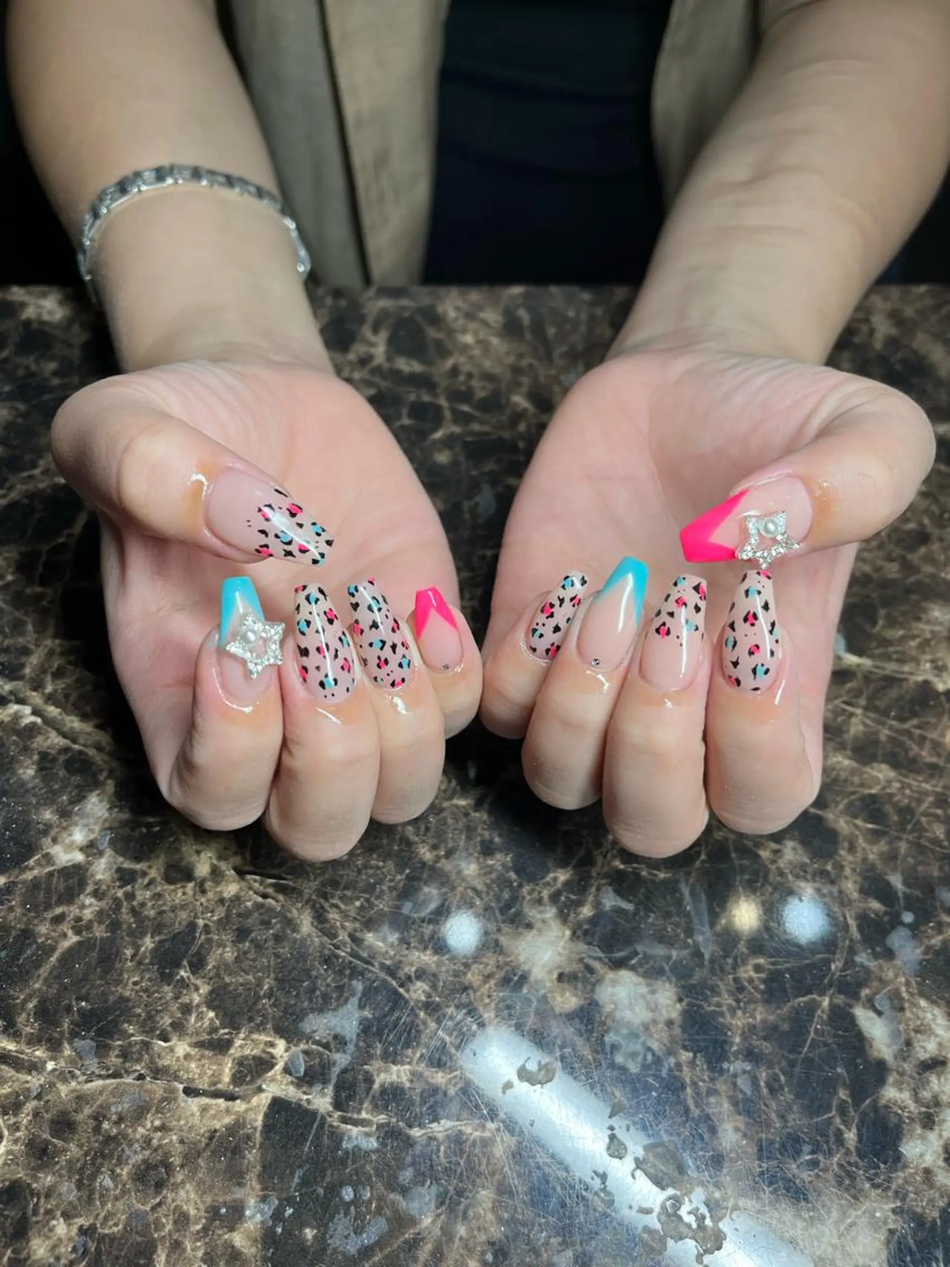 ネイル IROHA Nail 矢掛萌子のネイルデザイン