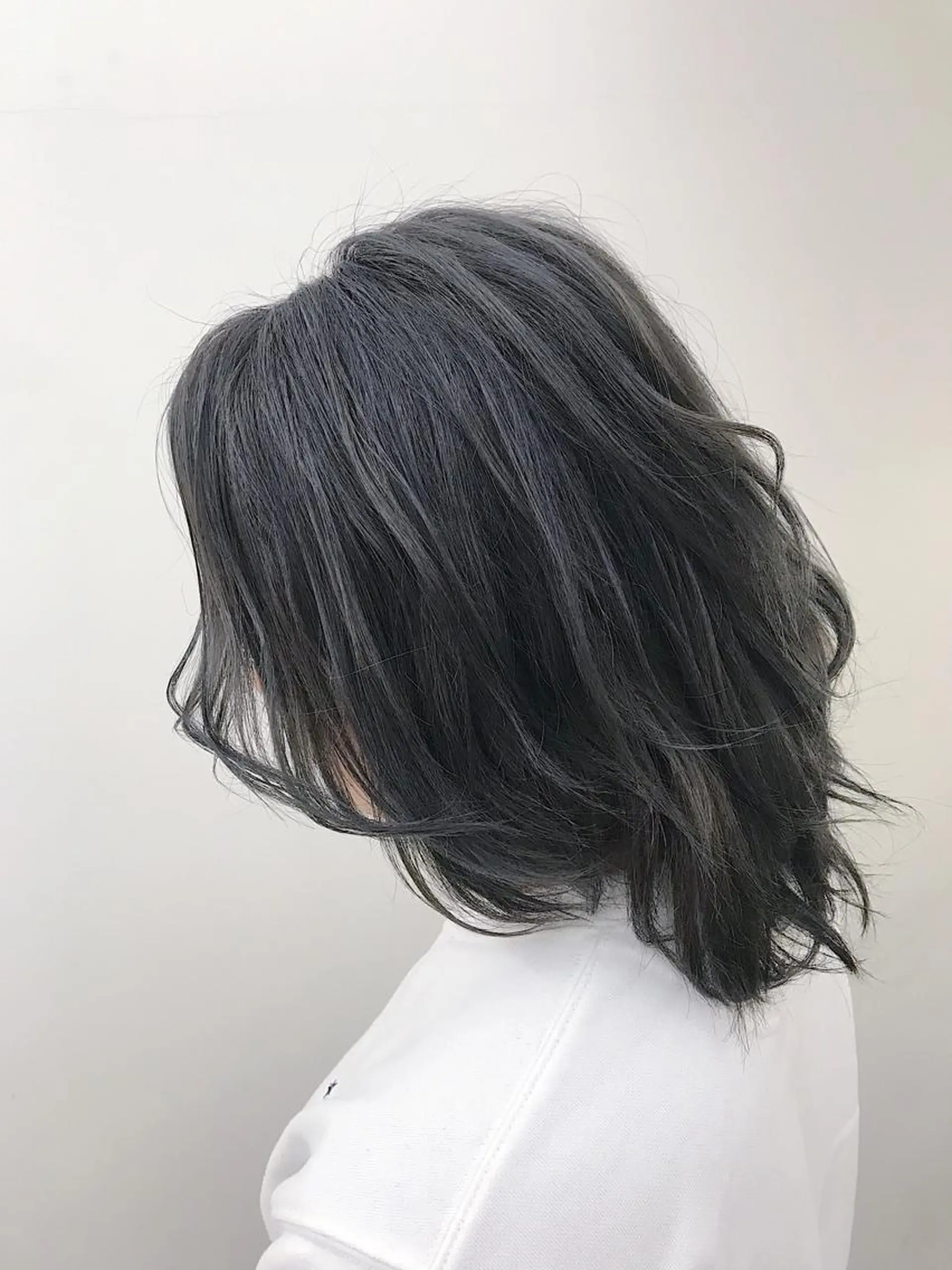 ミディアム カラー ヘアカラー ブリーチカラー/ 岩破瑞希のヘアスタイル