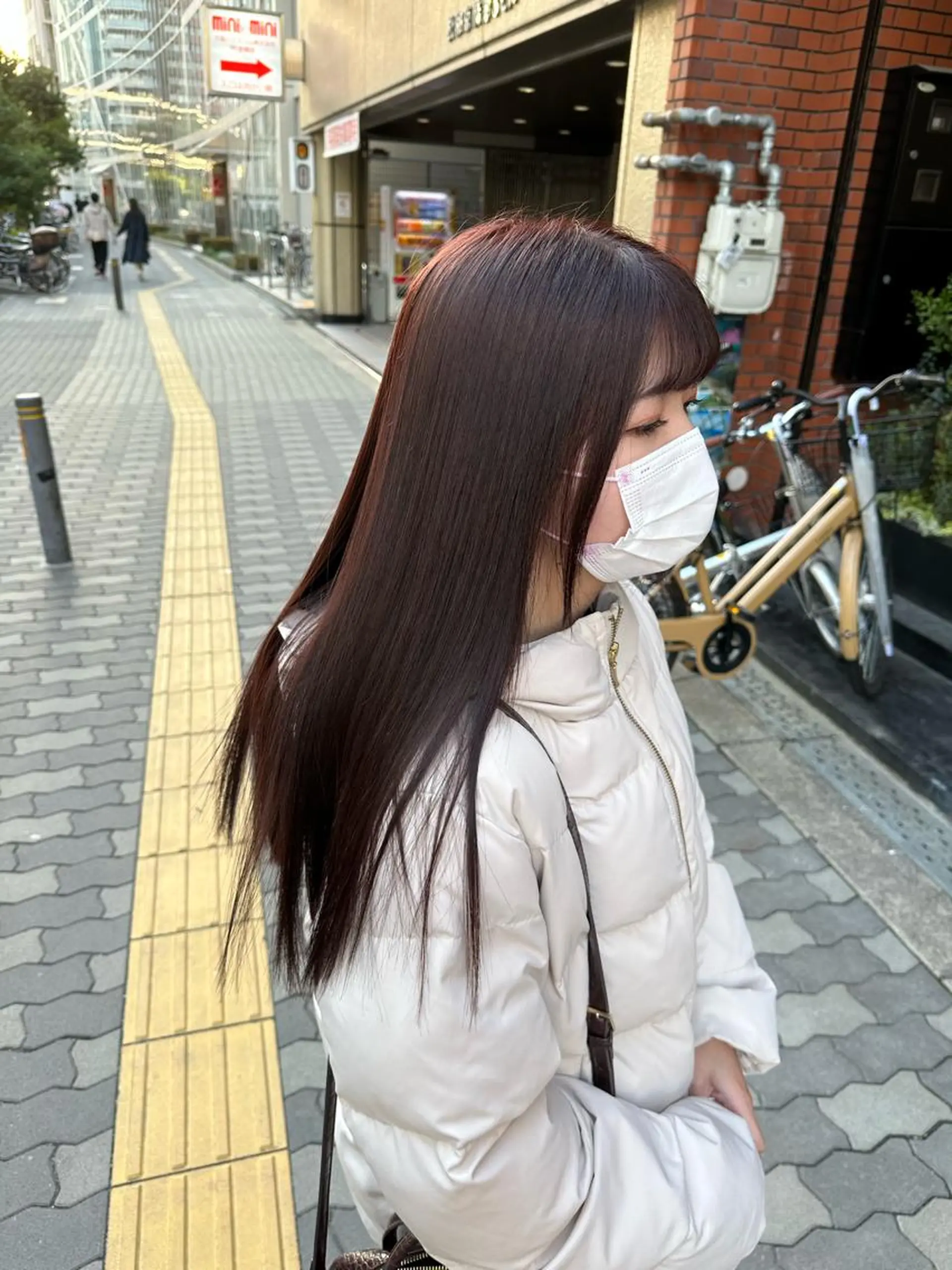 ロング カラー ブラウンカラー ピンクカラー ピンクブラウン ヘアカラー トリートメント 上田 紗也のヘアスタイル