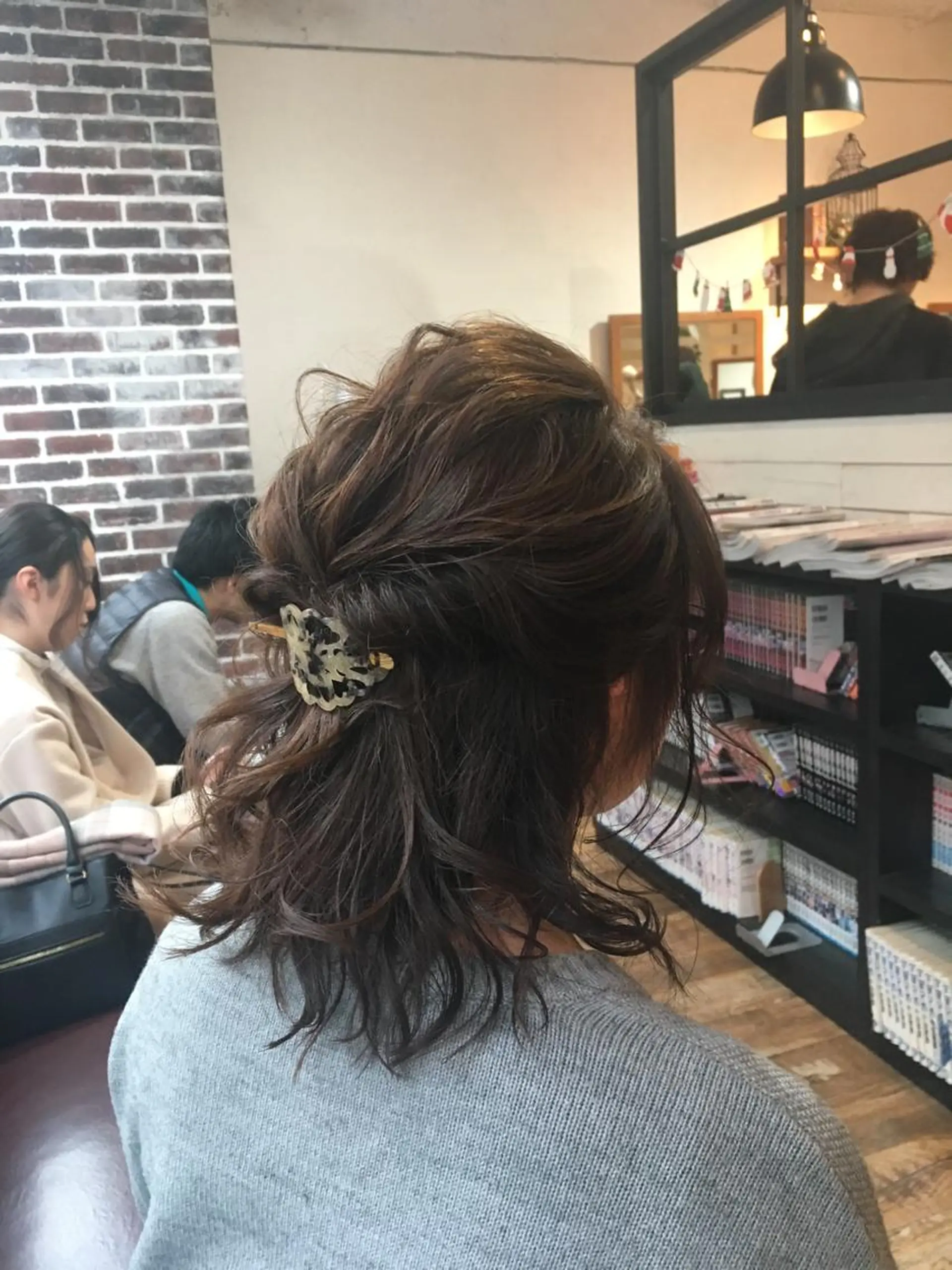 ミディアム ヘアアレンジ ハーフアップ ヘアセット 木下大地 HAIR  Oneのヘアスタイル