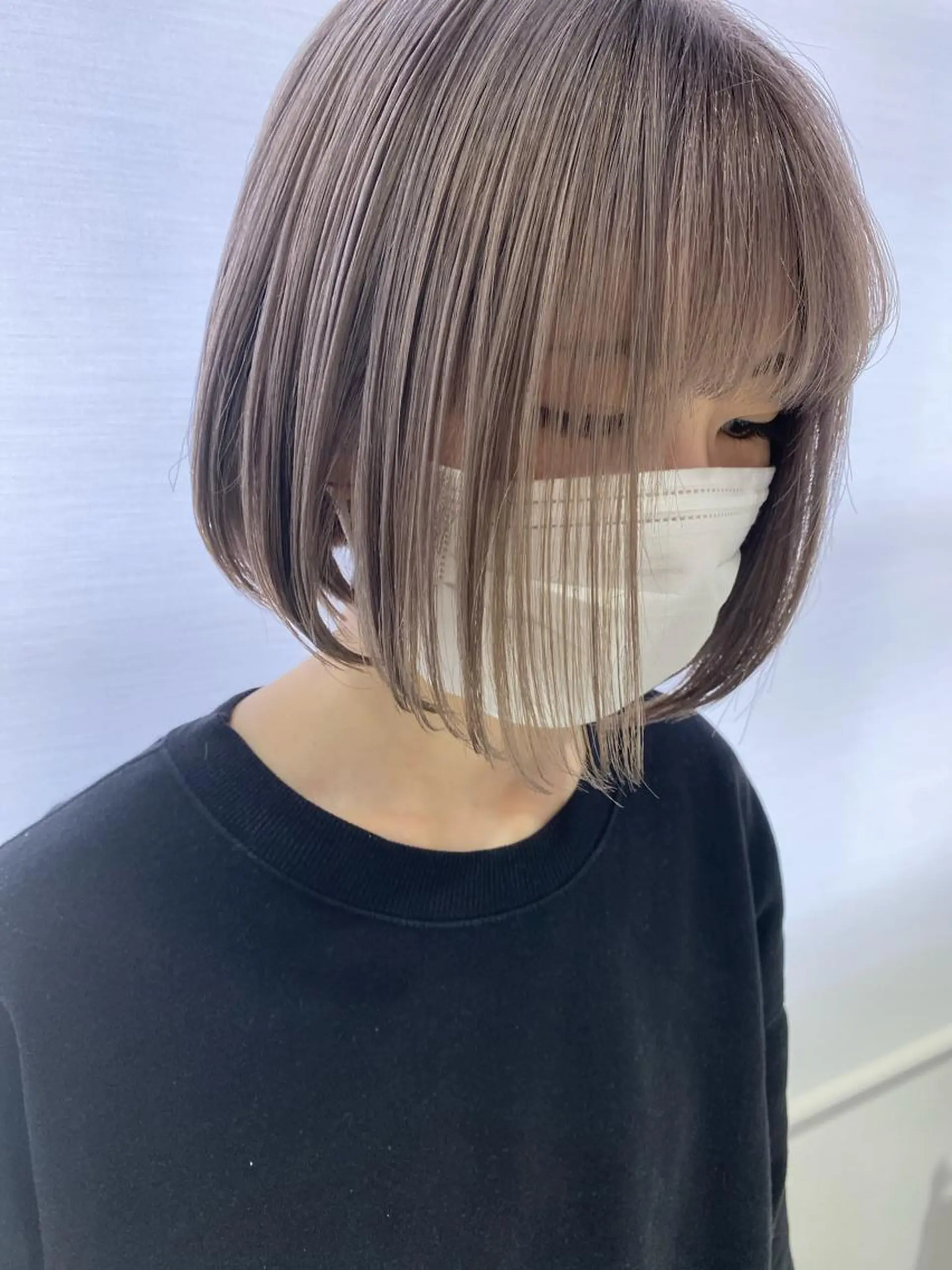 ショート カラー 内田 衣海のヘアスタイル