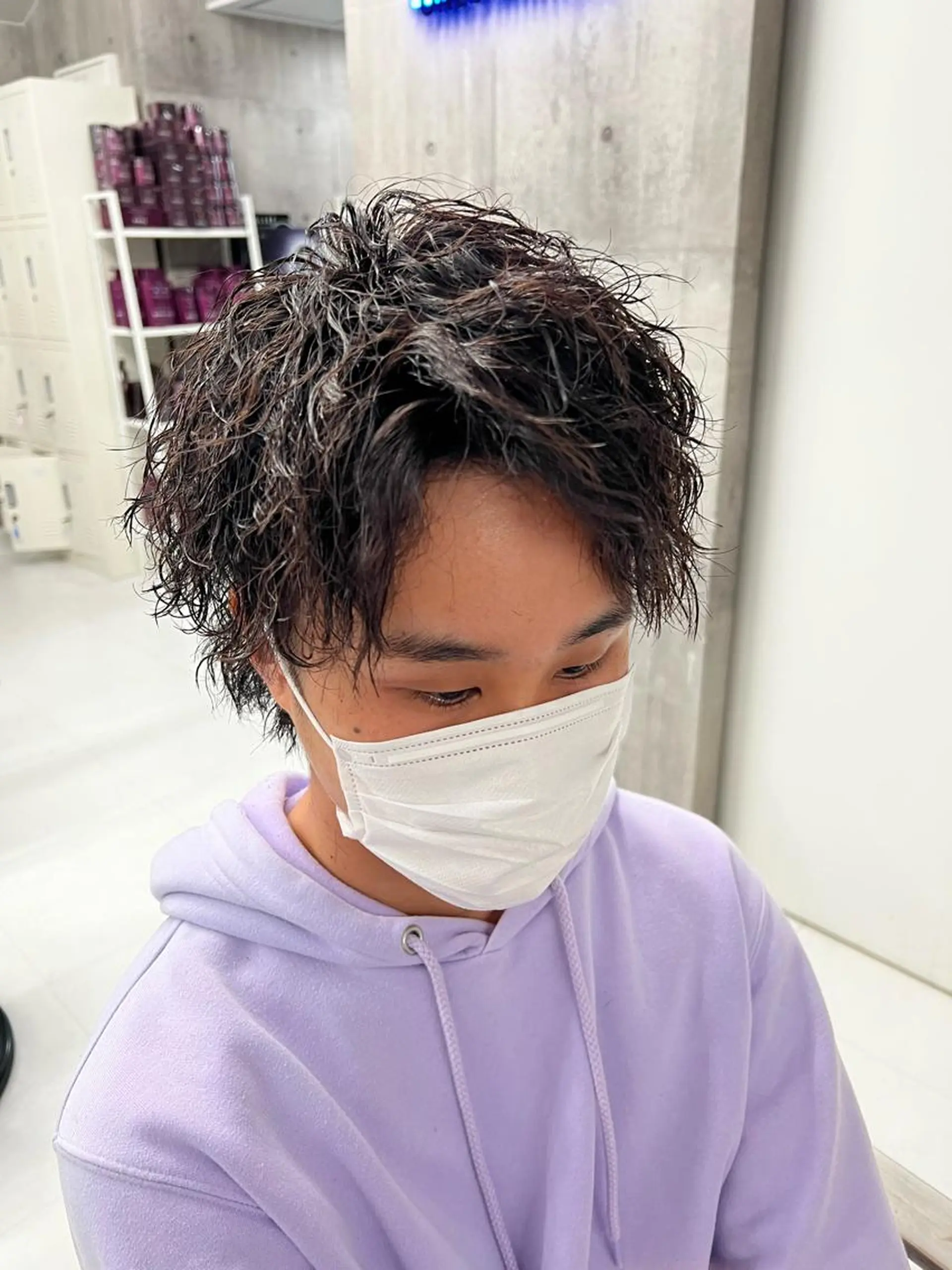 ショート パーマ メンズ メンズパーマ ツイストスパイラルパーマ スパイラルパーマ カット メンズカット/波巻き TAKUMAのヘアスタイル