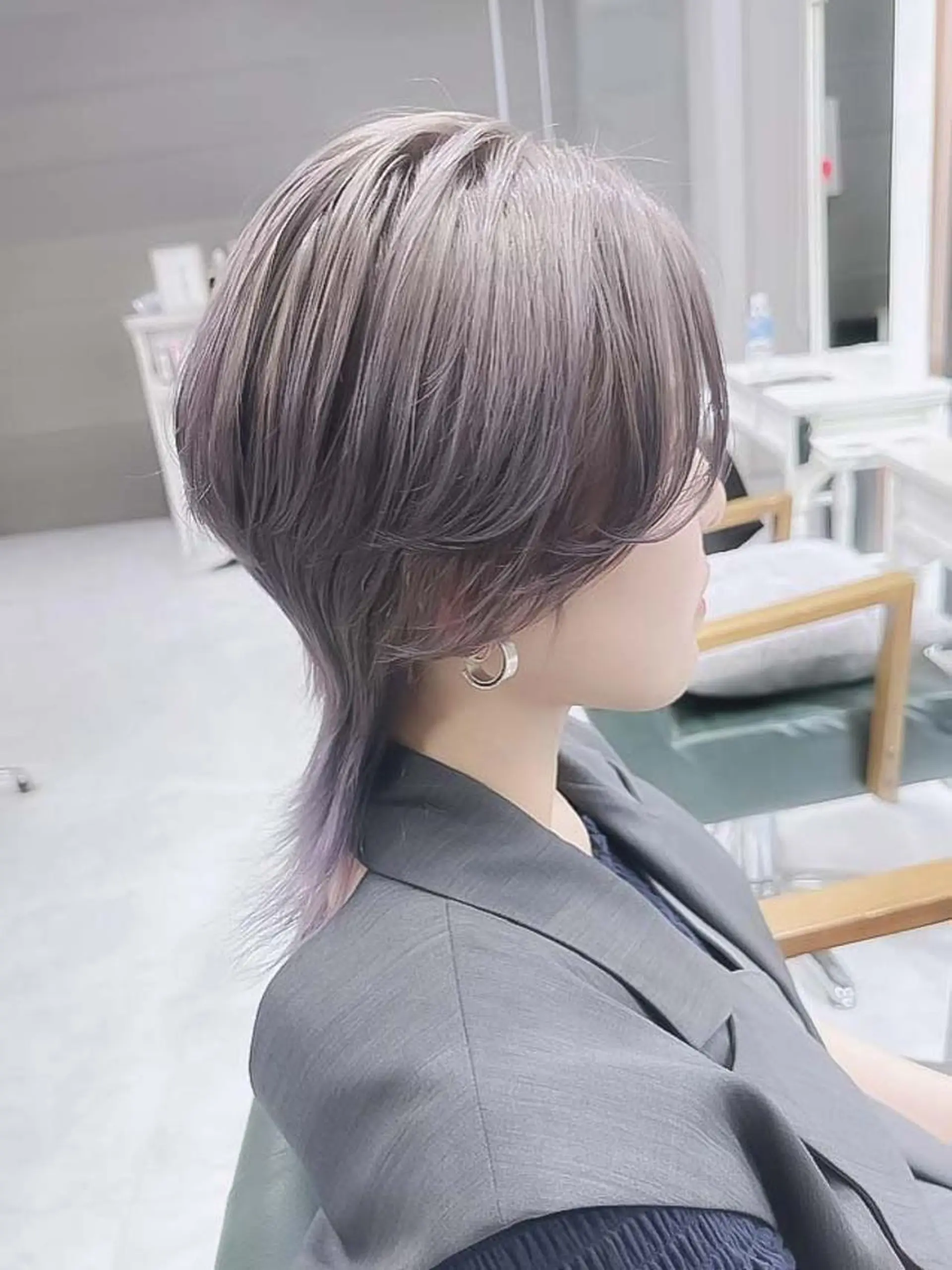 ショート カラー ヘアアレンジ ブリーチ ケアブリーチ 透明感カラー デザインカラー ハイトーンカラー Days 透明感カラーのヘアスタイル