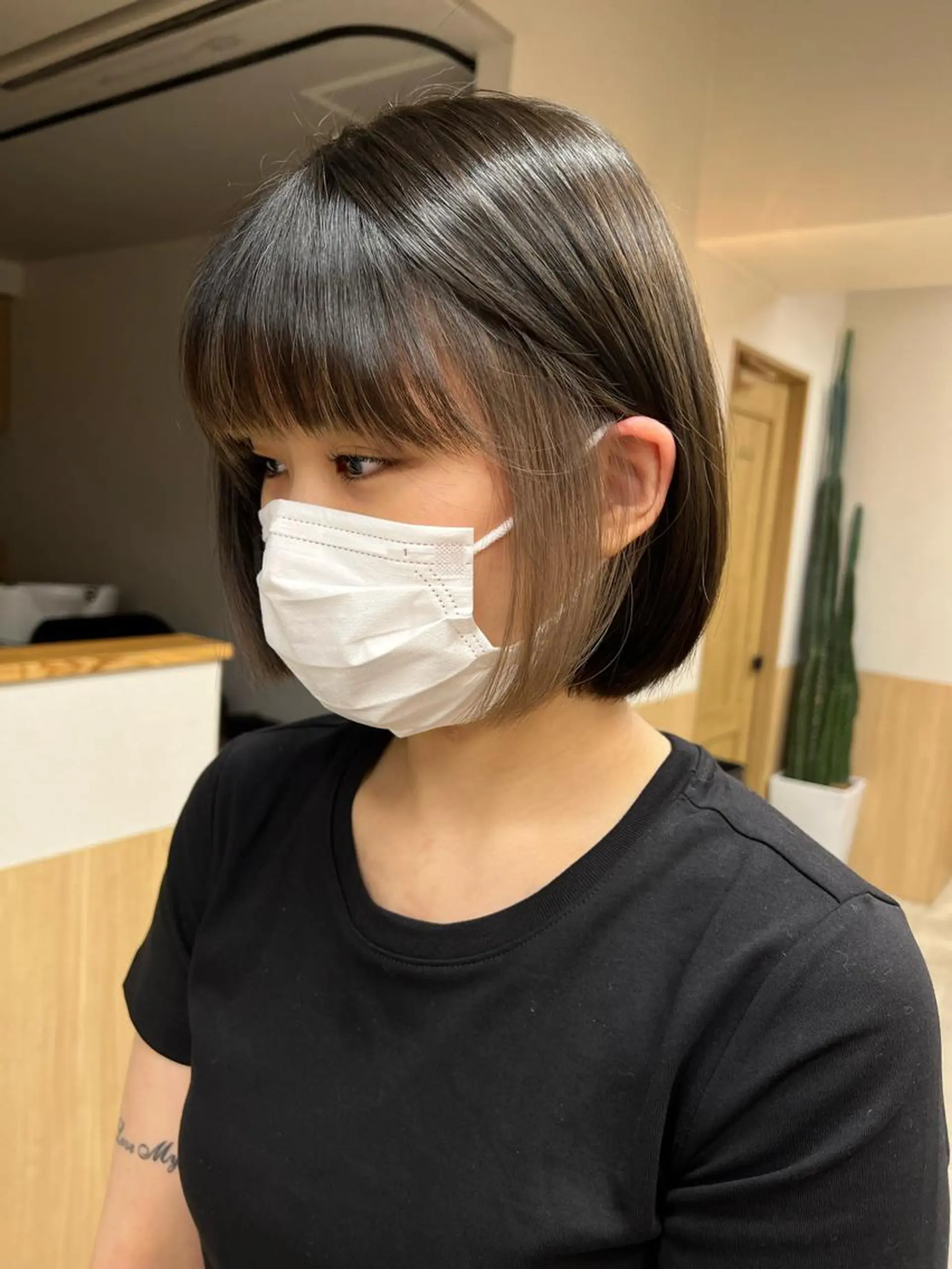 ミディアム カラー ベージュカラー ✨️今だけ無料✨️ 鶴田みなみのヘアスタイル