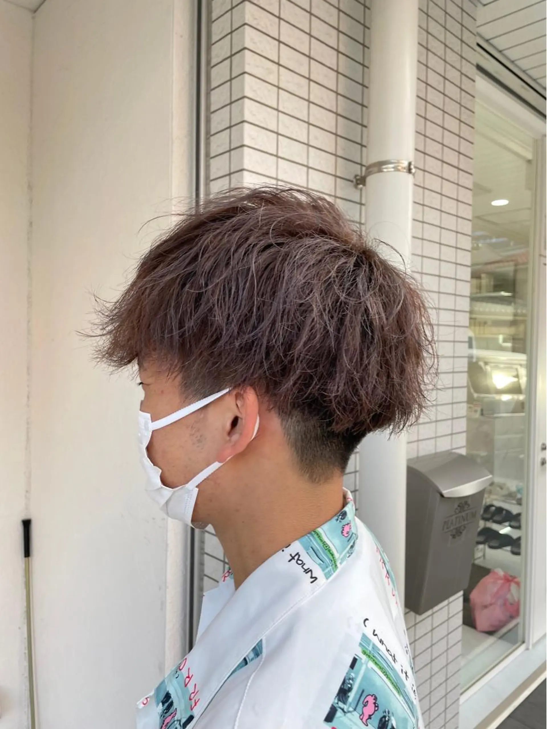 ショート カラー メンズ カット ヘアカラー トリートメント イシジマ タカナリのヘアスタイル