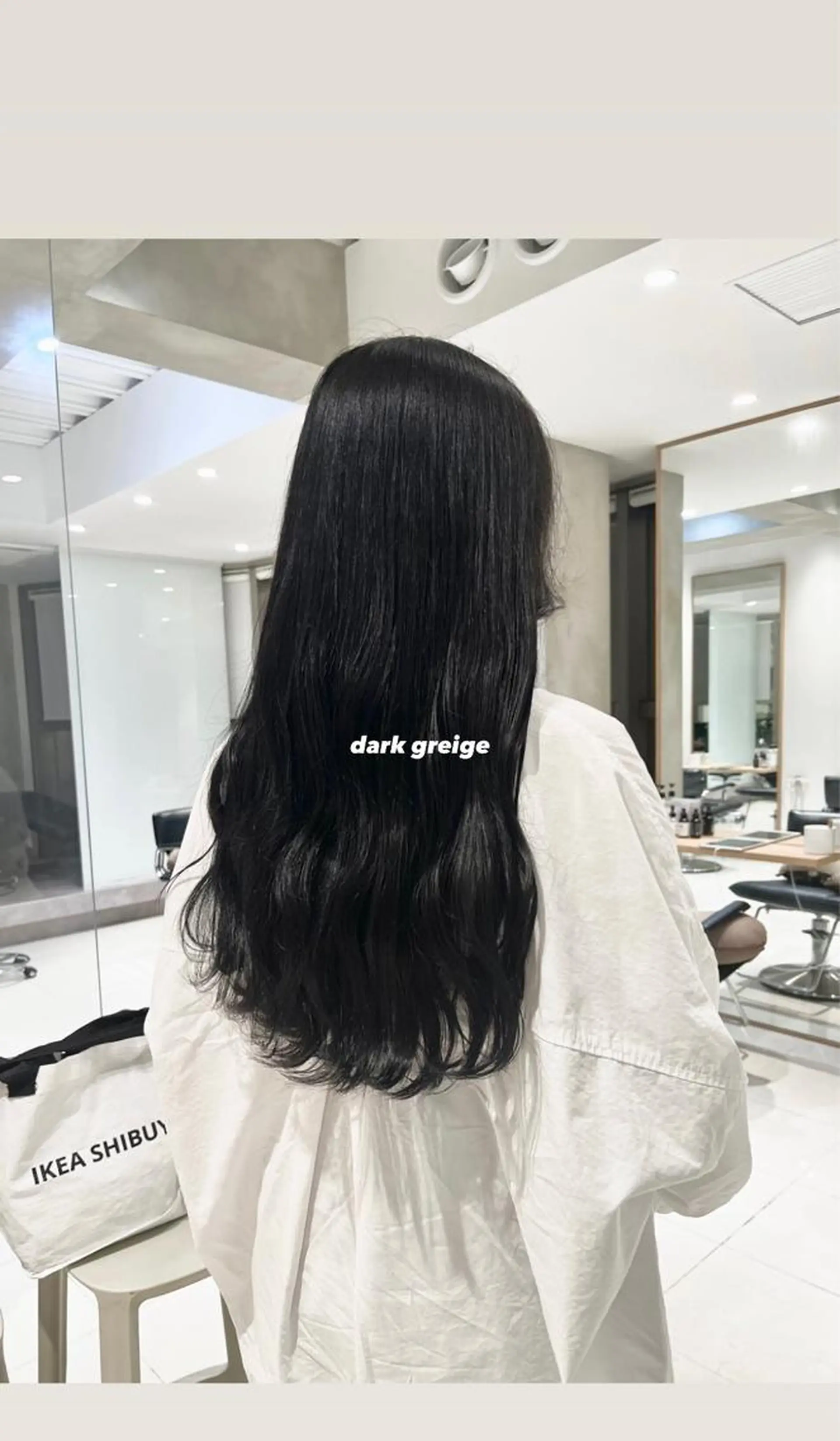 ロング カラー ヘアアレンジ 透明感カラー ダークグレー ダークグレージュ グレージュ MAYU/ハイトーン /レイヤー/横浜のヘアスタイル
