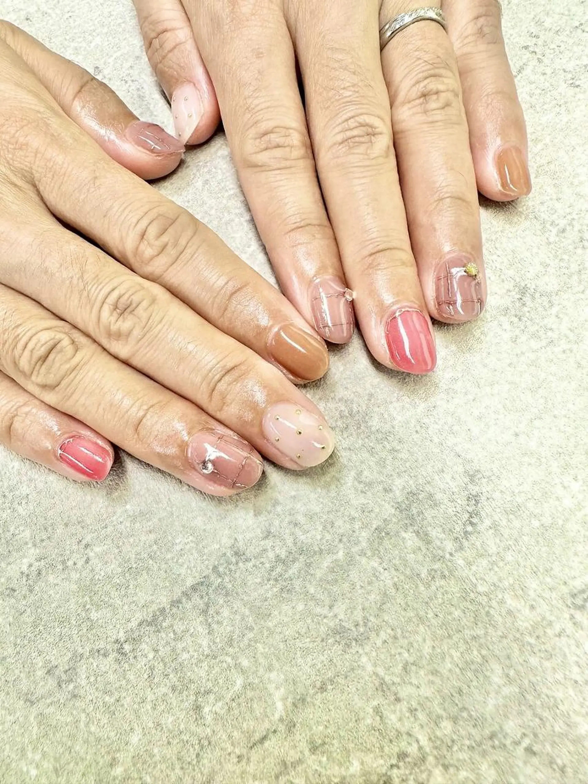 ネイル フットネイル フレンチネイル ジェルネイル ガラスフレンチ グラデーション FASTNAIL PLUS 新宿店のネイルデザイン
