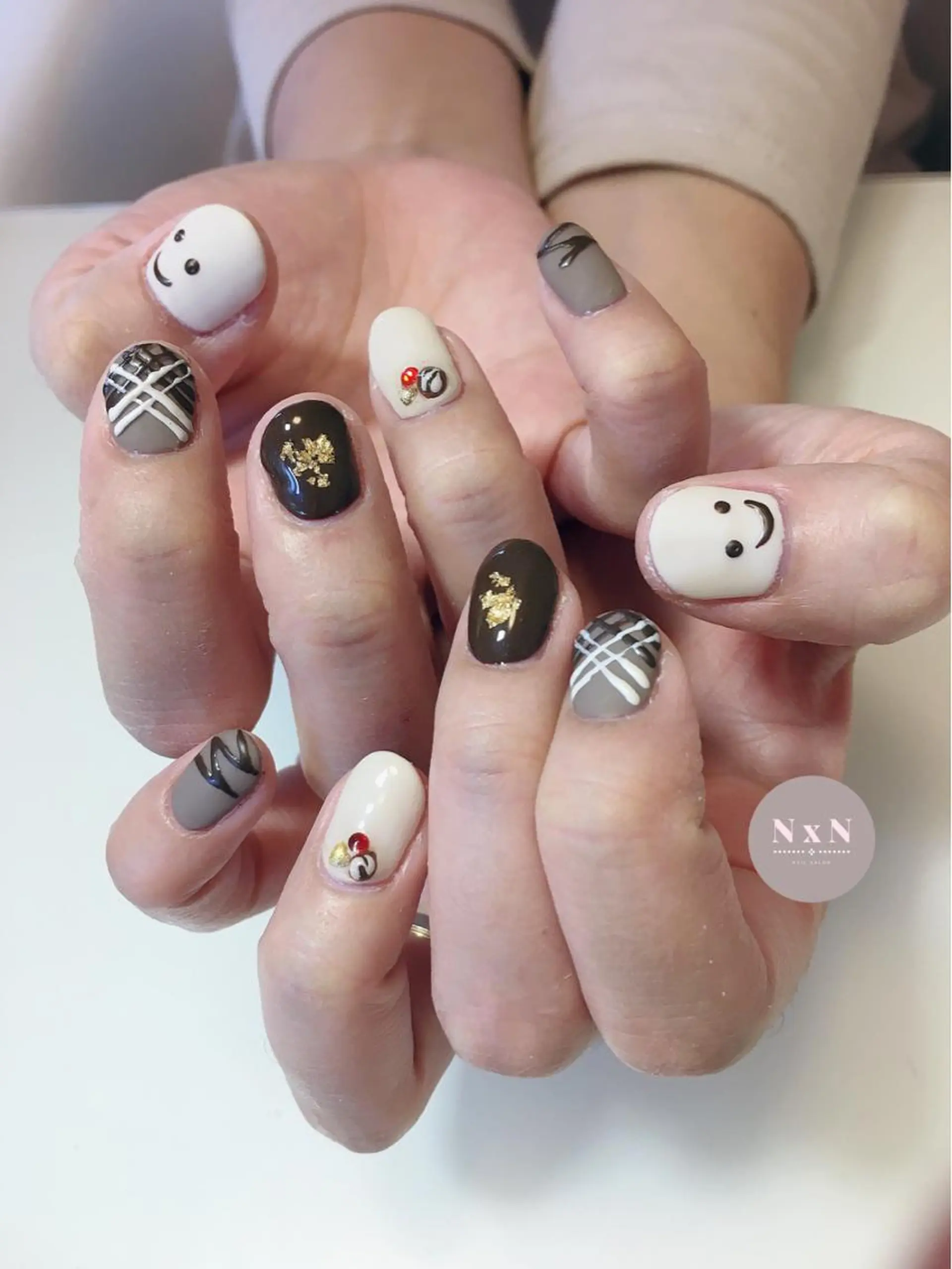 ネイル ジェルネイル ぷっくりネイル バレンタイン nail salon N×Nのネイルデザイン