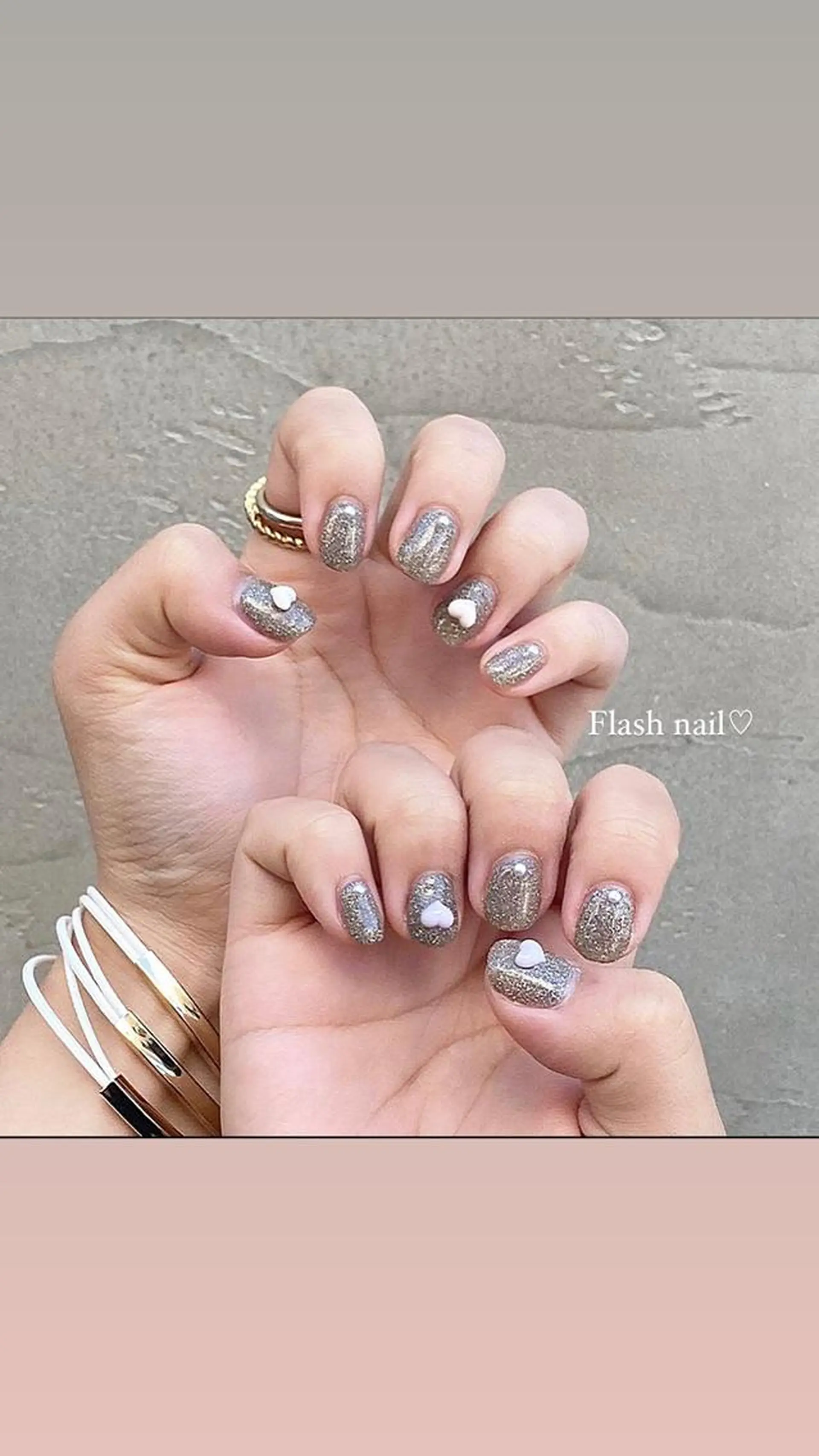 ネイル フラッシュネイル PLATINUM   DOLL【プラチナムドール】所属・ひろこ eyelist🎀のマツエク・マツパデザイン