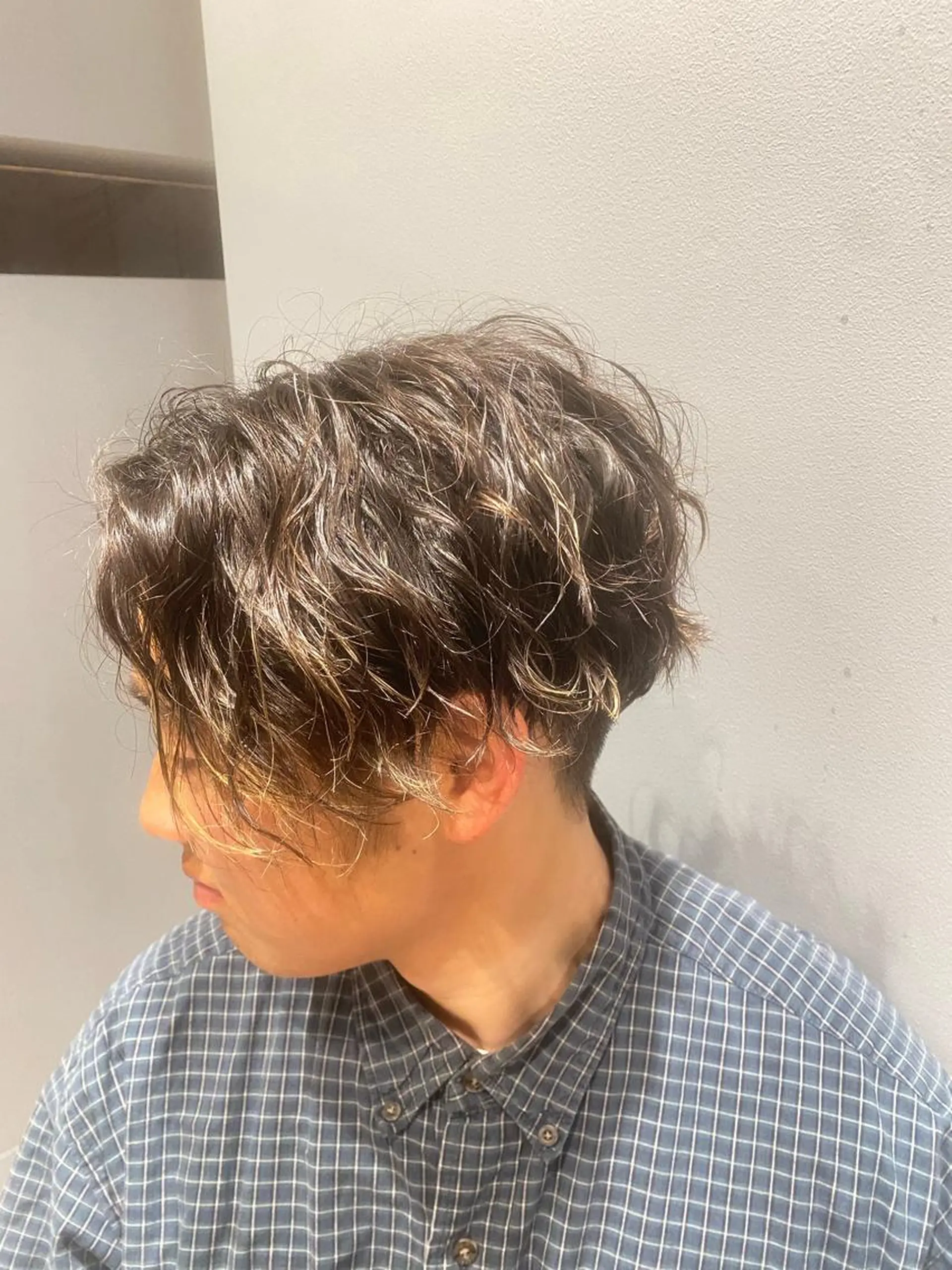 セミロング パーマ メンズ 加藤 愛実のヘアスタイル