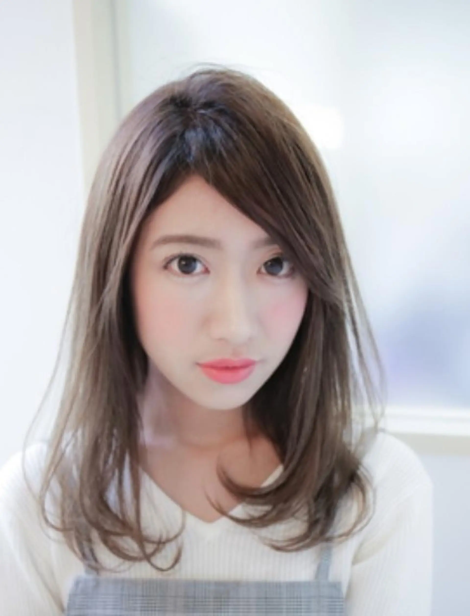 セミロング カラー ベージュカラー グレージュ HAIR COLOR  CAFE神戸元町店のヘアスタイル