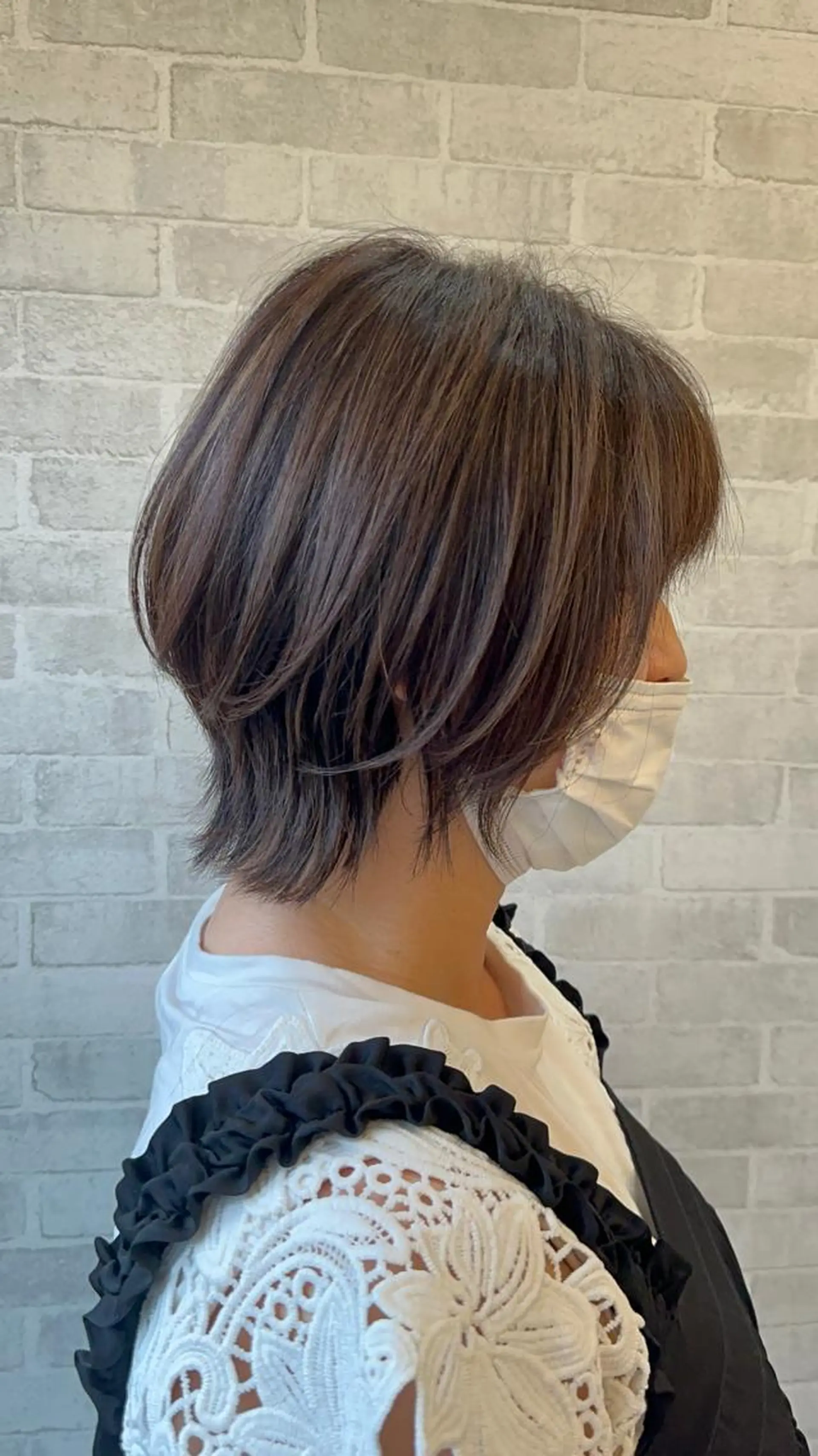 ミディアム Well's TAIGAのヘアスタイル