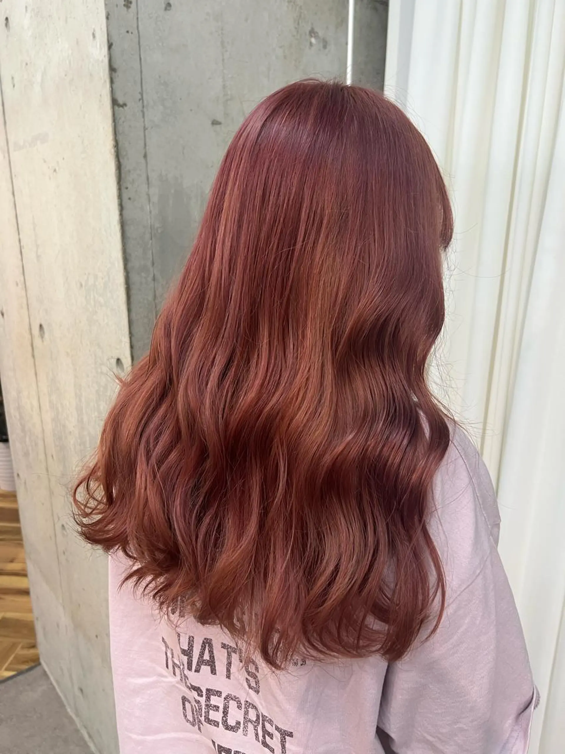 ロング カラー ブリーチ ピンクカラー ヘアカラー Ayaka🩰🎀 ガーリー/暖色♡のヘアスタイル