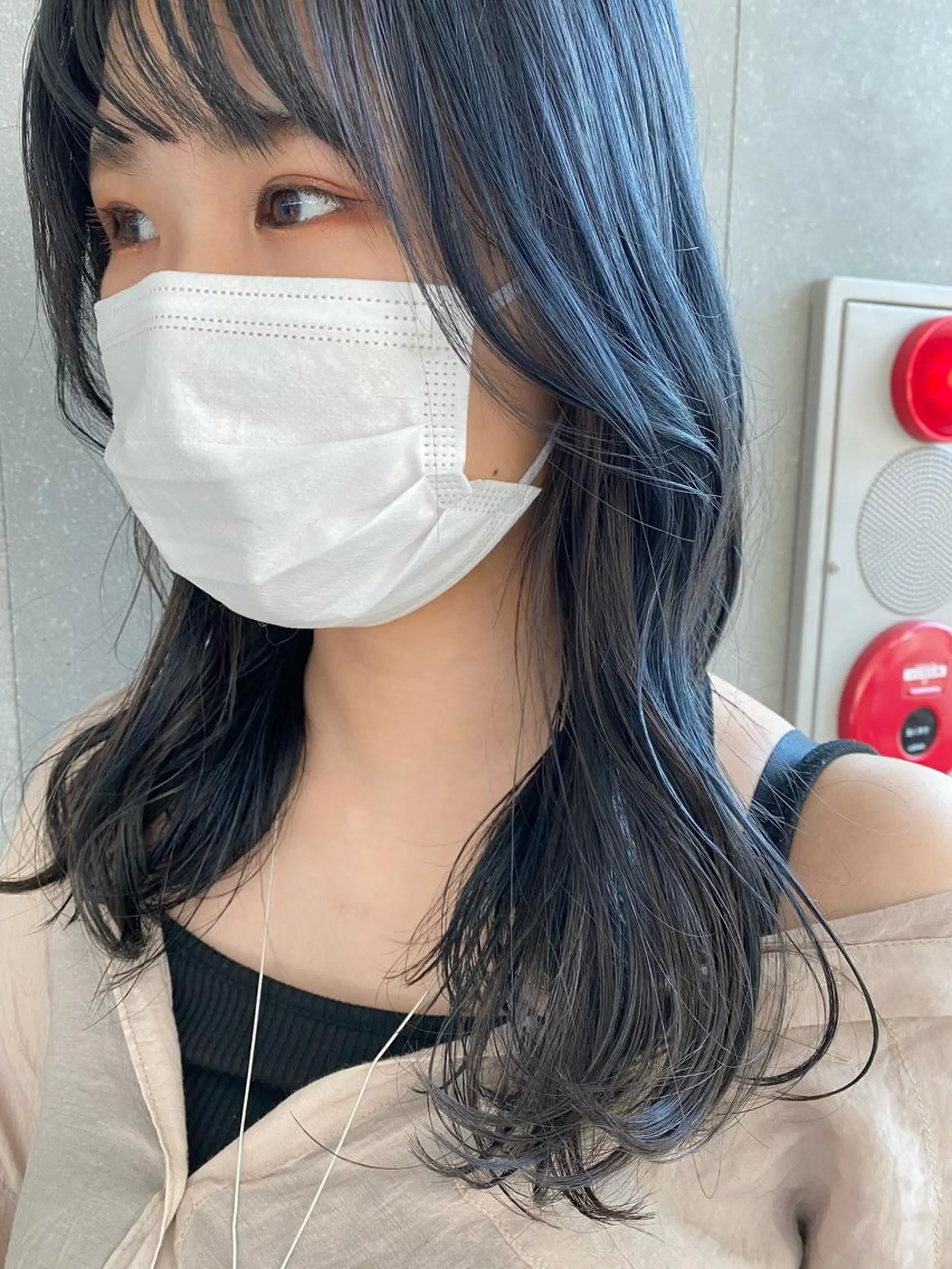 ミディアム カラー グレージュ インナーカラー VALETTE omotesando所属・原宿ボブ・髪質改善 輝来のヘアスタイル