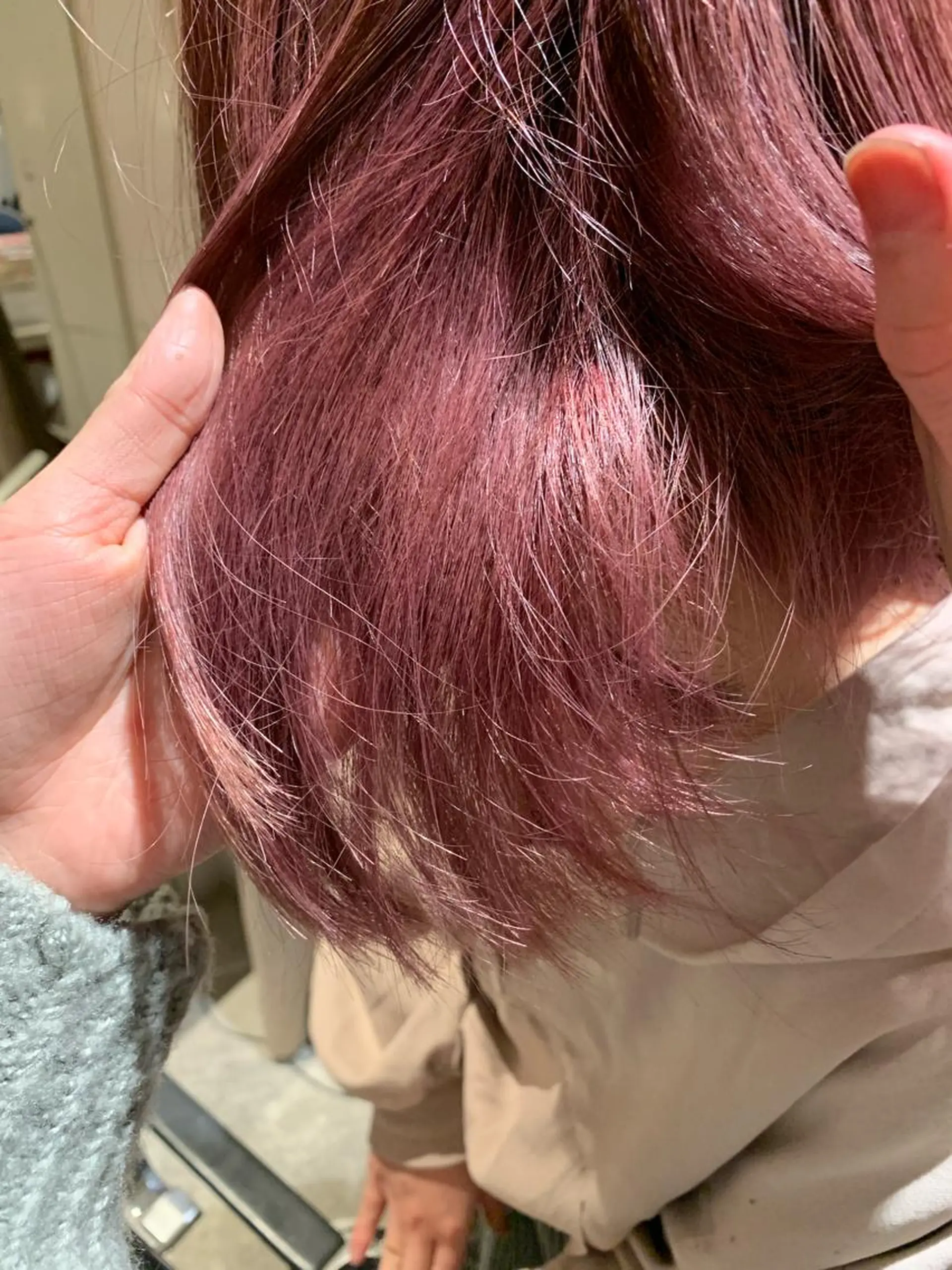 ミディアム カラー ブリーチ ピンクカラー ヘアカラー emme MIHO♡のヘアスタイル