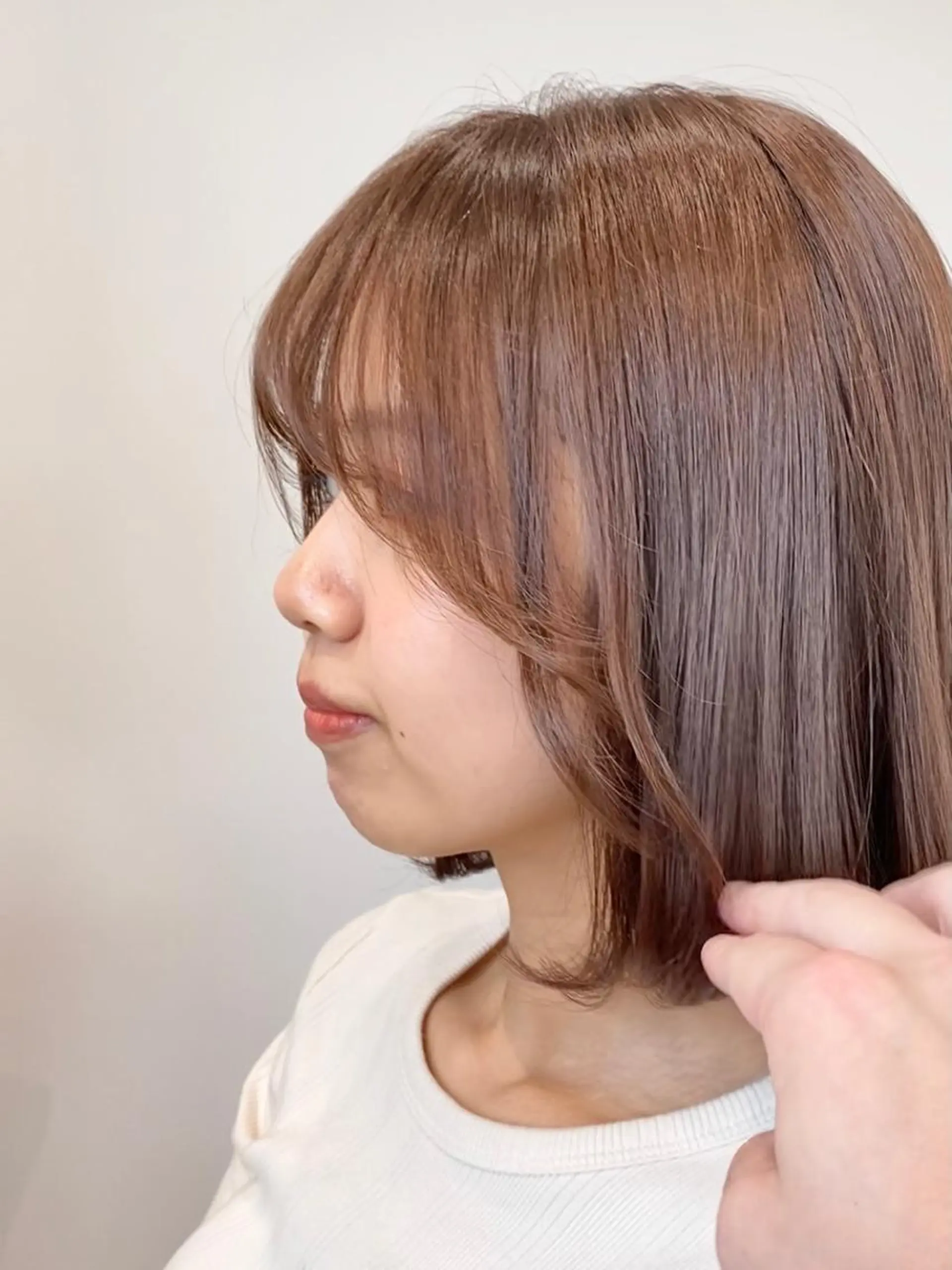 ショート カラー ベージュカラー ブリーチ 透明感カラー ココアベージュ ブリーチなしカラー KIZU 髪質改善 オカルト怪談のヘアスタイル