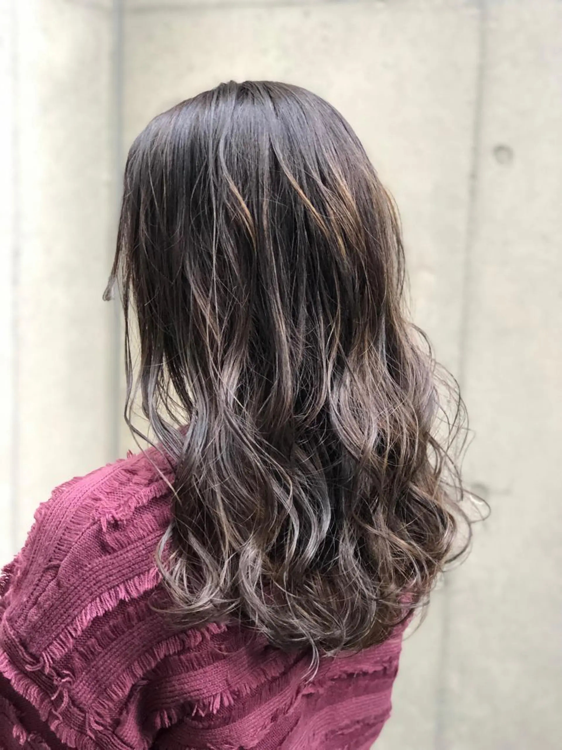 ロング カラー バレイヤージュ ハイライトカラー ハイライト レイヤーカット 本物のブリーチ縮毛 /デサキショウヘイのヘアスタイル