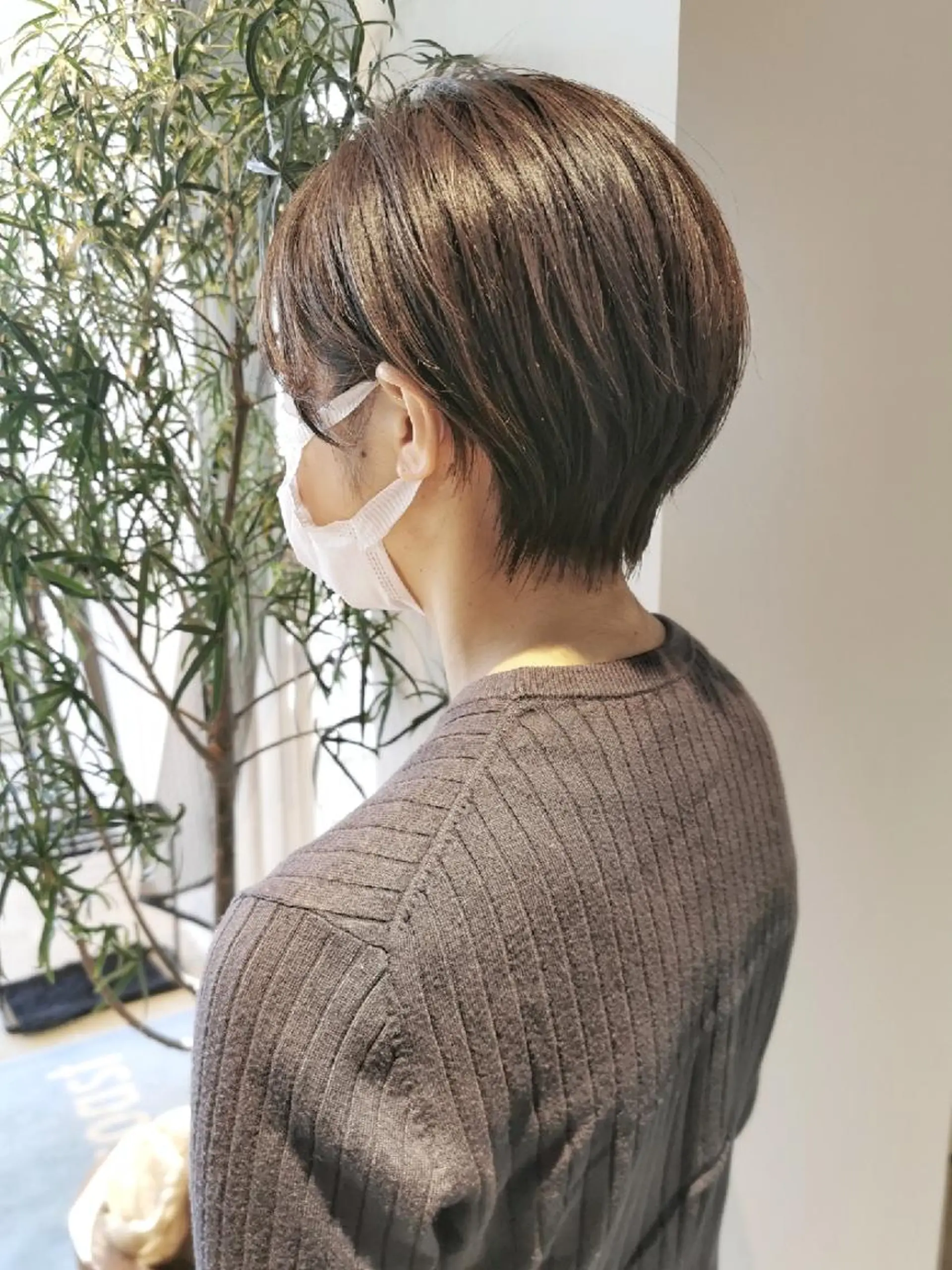 ショート カラー レイヤー/髪質改善カ ラ-🤍津田奈々美‎のヘアスタイル
