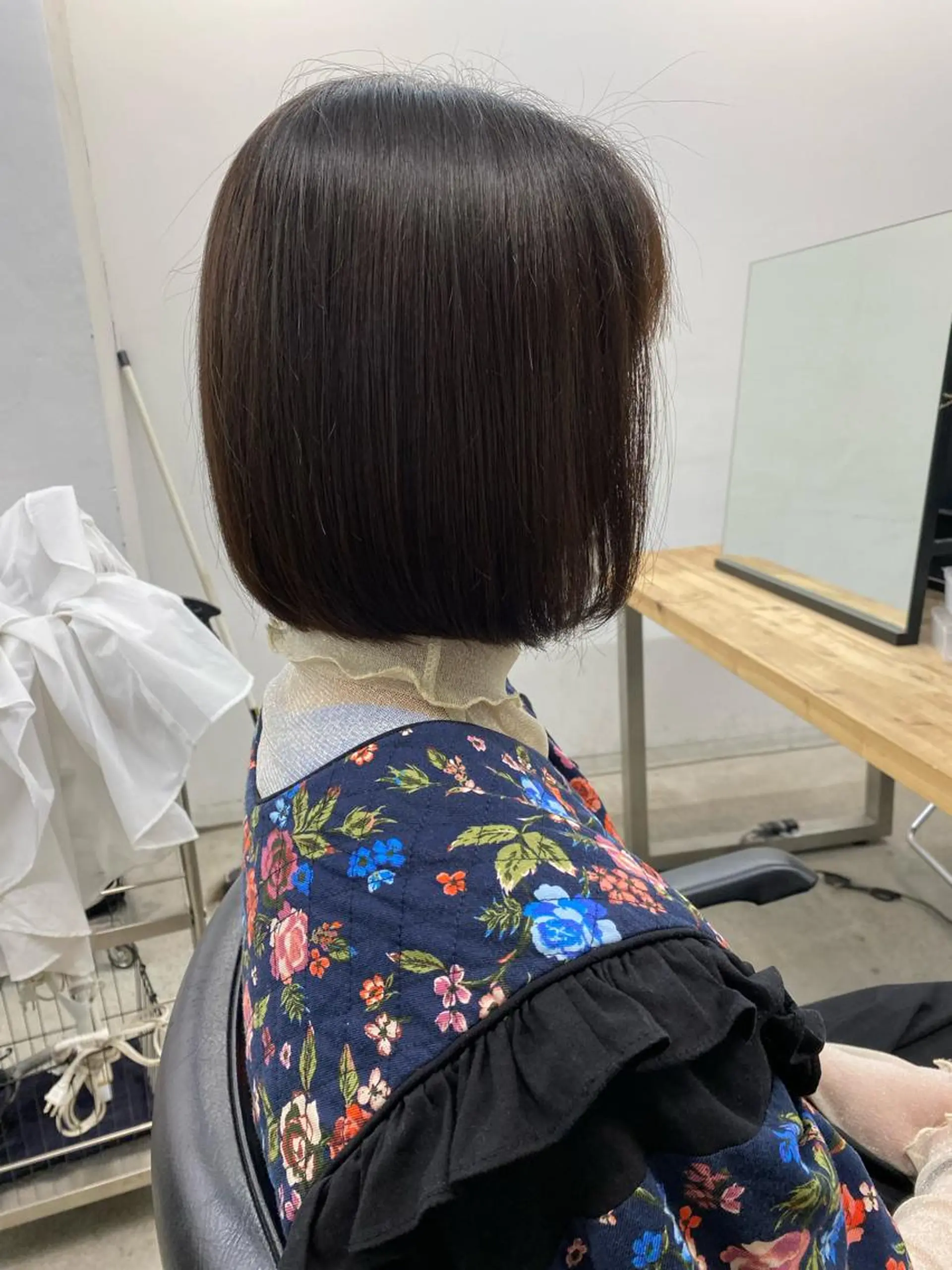 ミディアム ボブ tomoe 艶カラー💗🪽のヘアスタイル