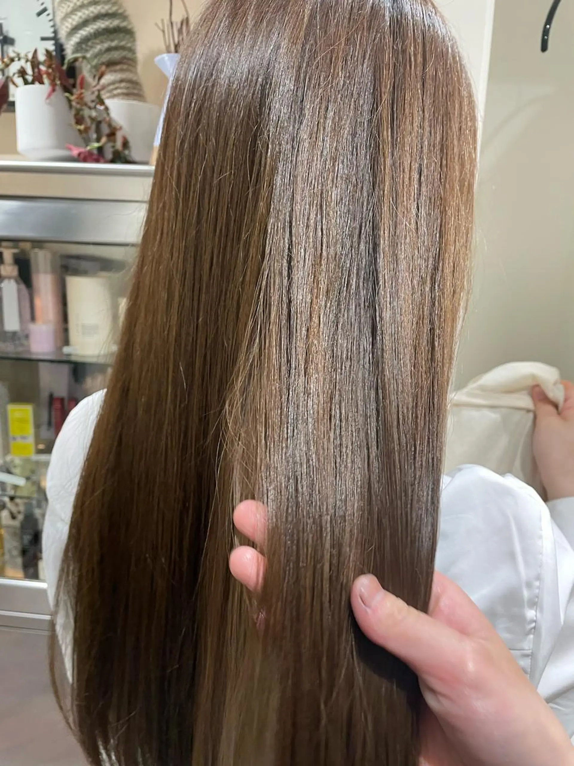 カラー 寺尾 遥のヘアスタイル