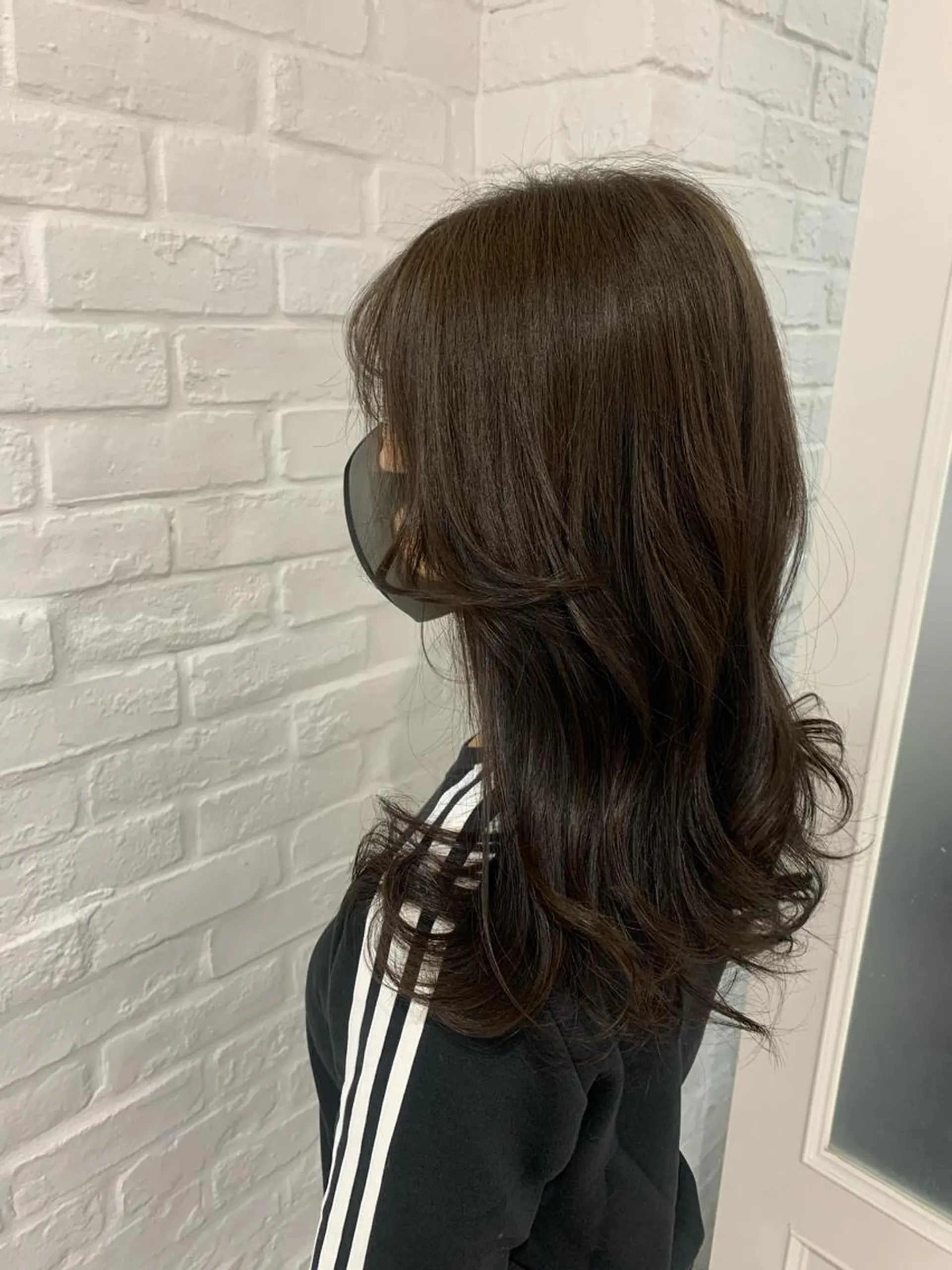 セミロング カット ヘアカラー 最新韓国本場ヘア 🇰🇷榎本明日香のヘアスタイル