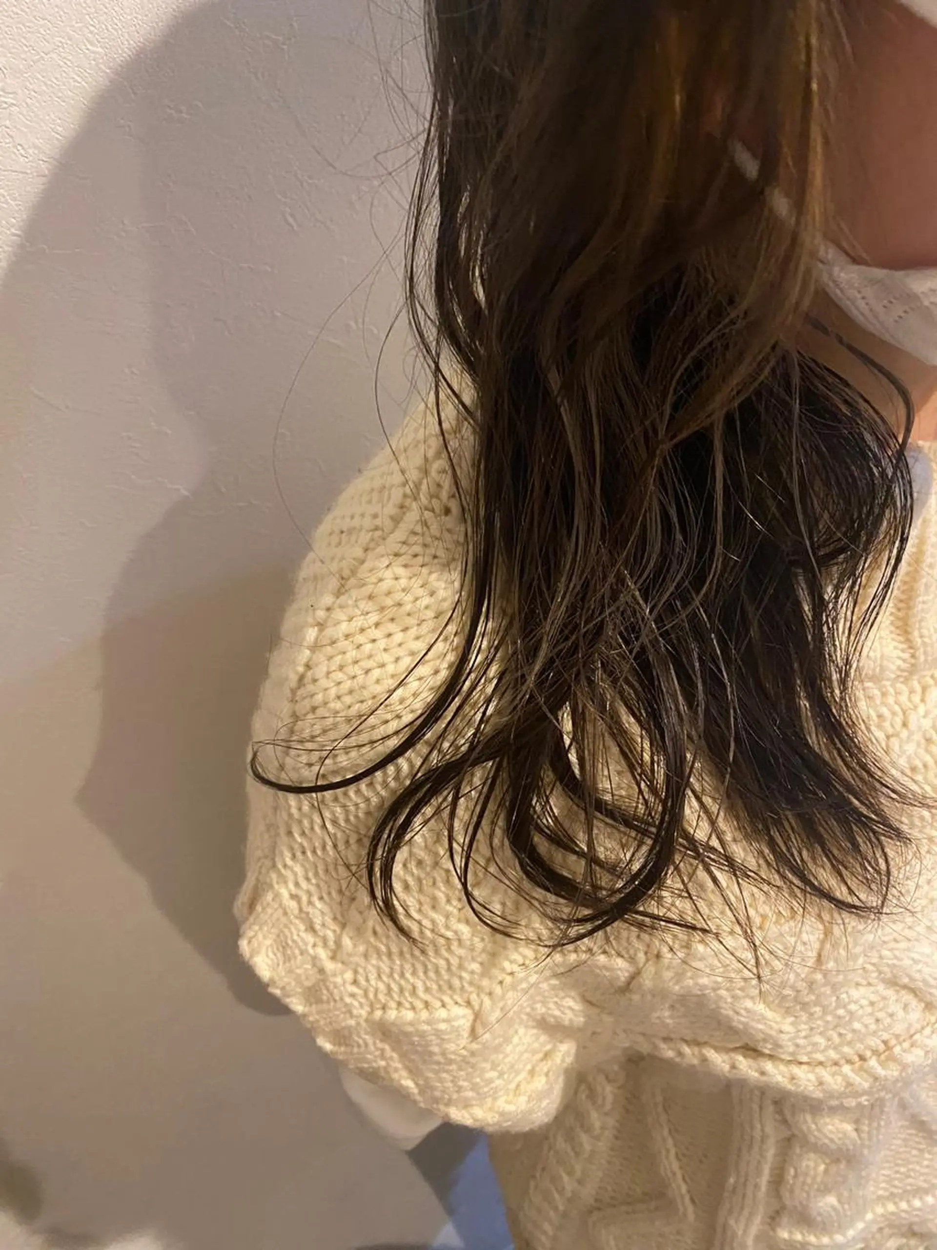 セミロング ヘアカラー andthebricks所属・剱持 介里のヘアスタイル