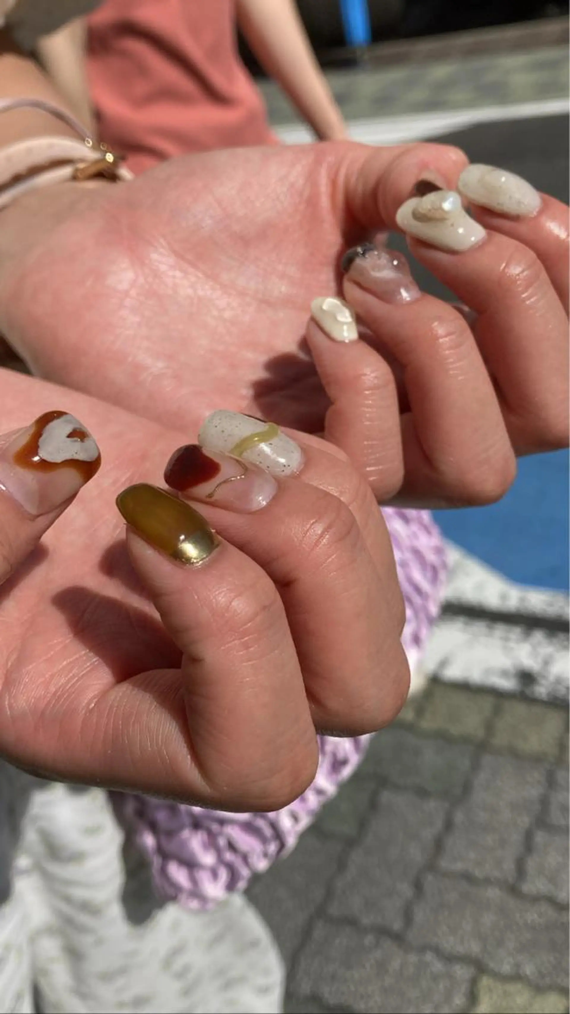 ネイル nailsalon hue所属・小山 羽奈のネイルデザイン