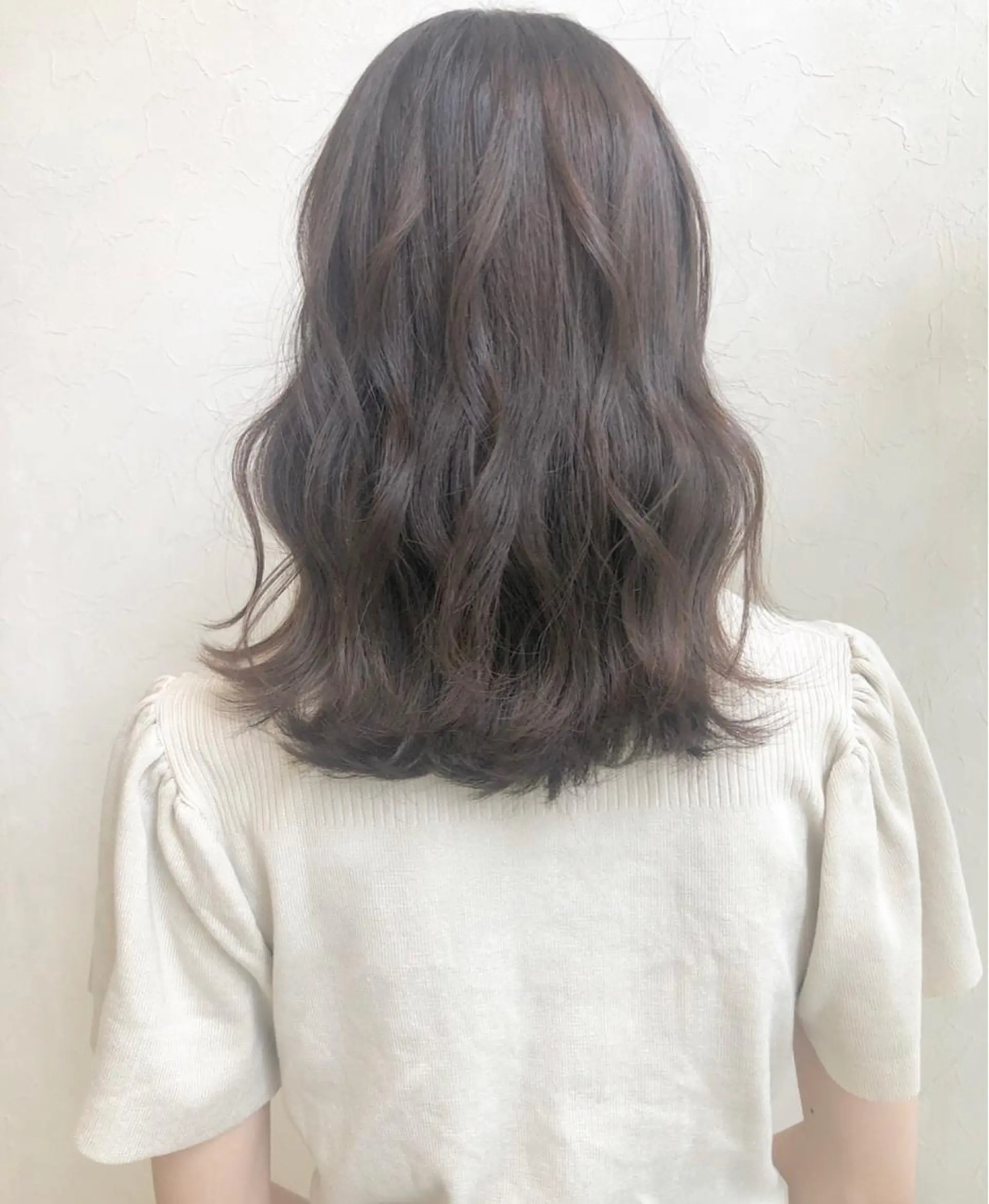 セミロング カラー nakahara madokaのヘアスタイル