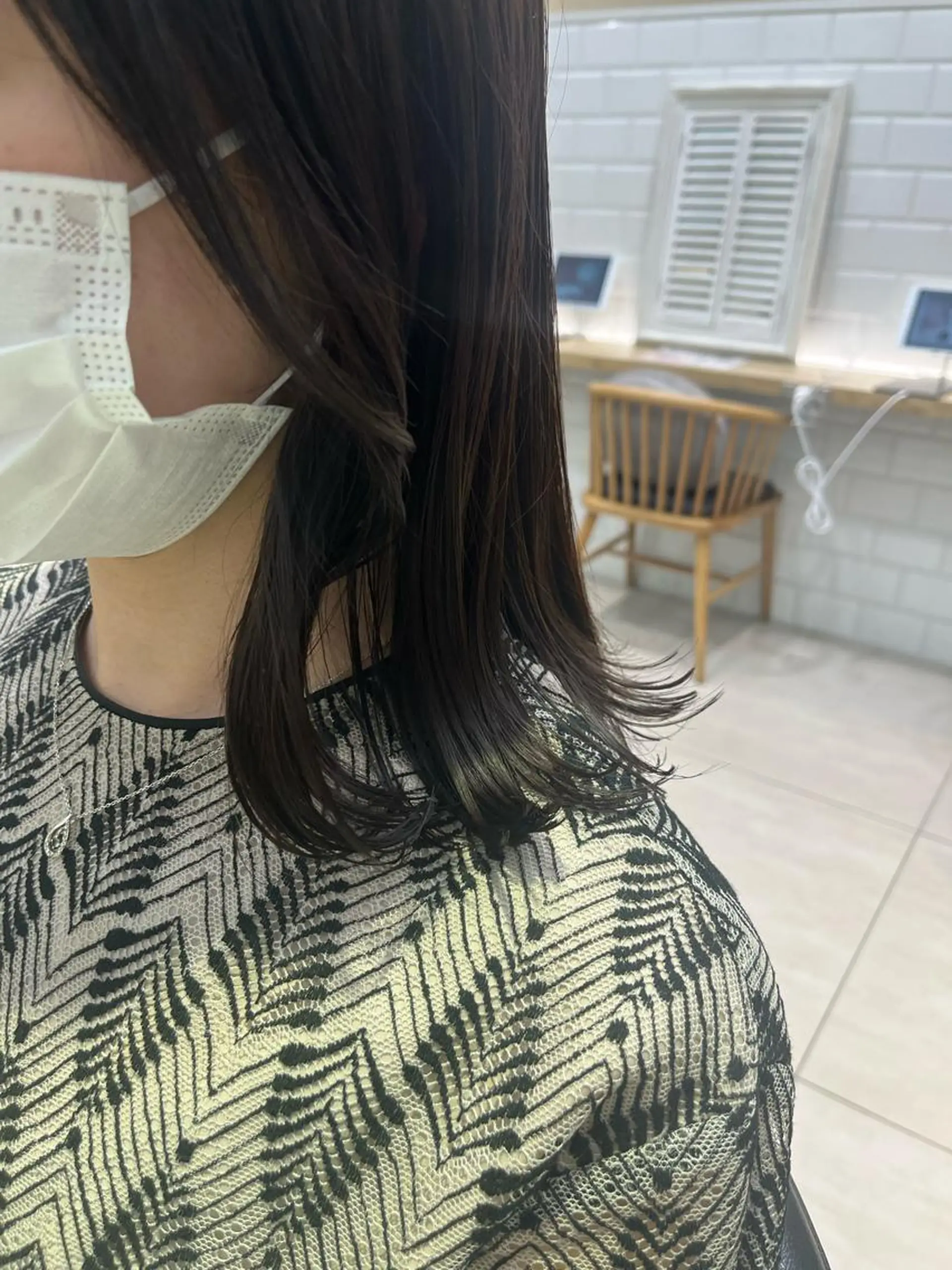 ミディアム カット トリートメント コテ巻き風パーマ🫧 麻尋のヘアスタイル