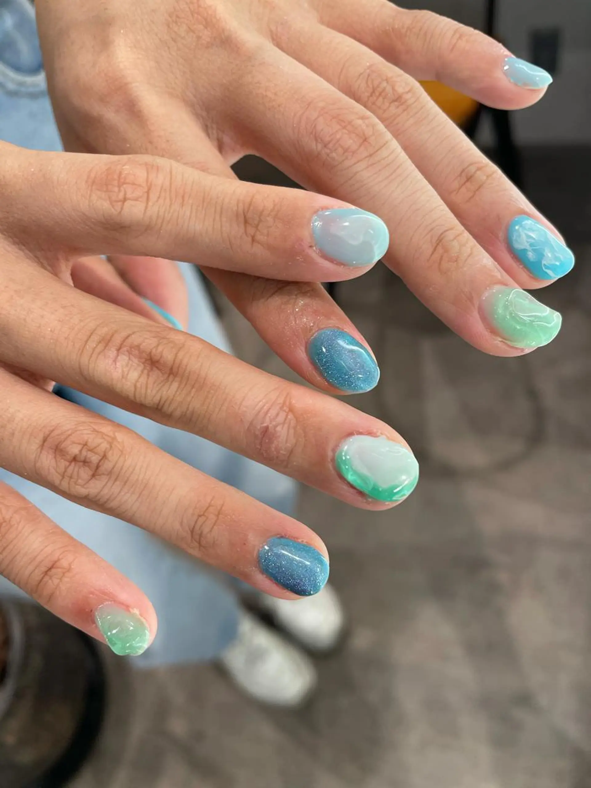 ネイル ぷっくりネイル ハンドネイル ナチュラル透明感🌱 小山美樹子のヘアスタイル