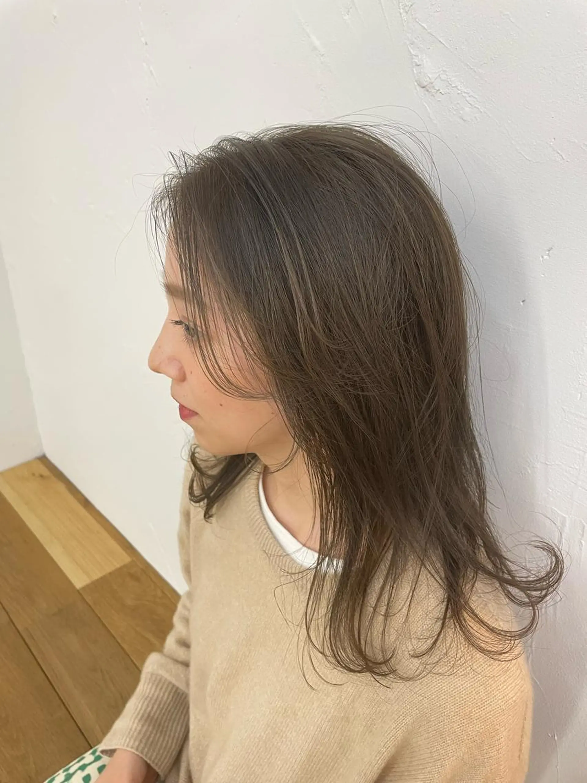 セミロング カラー joli【ジョリ】所属・mayu ☺︎のヘアスタイル