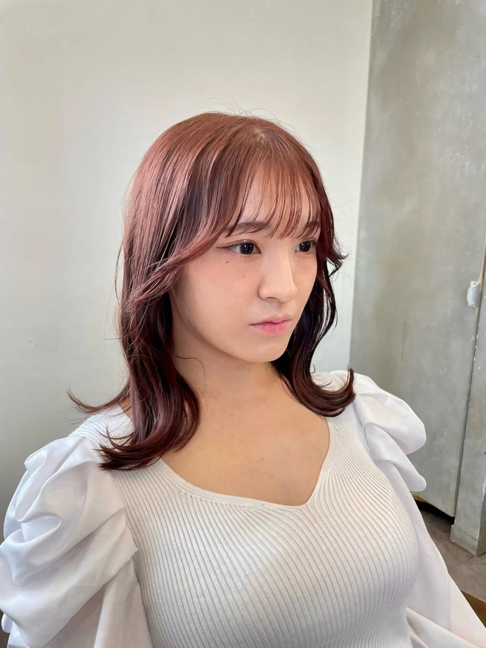 ミディアム カラー カット ヘアカラー トリートメント 色気レイヤー& ショートはお任せ🌟のヘアスタイル