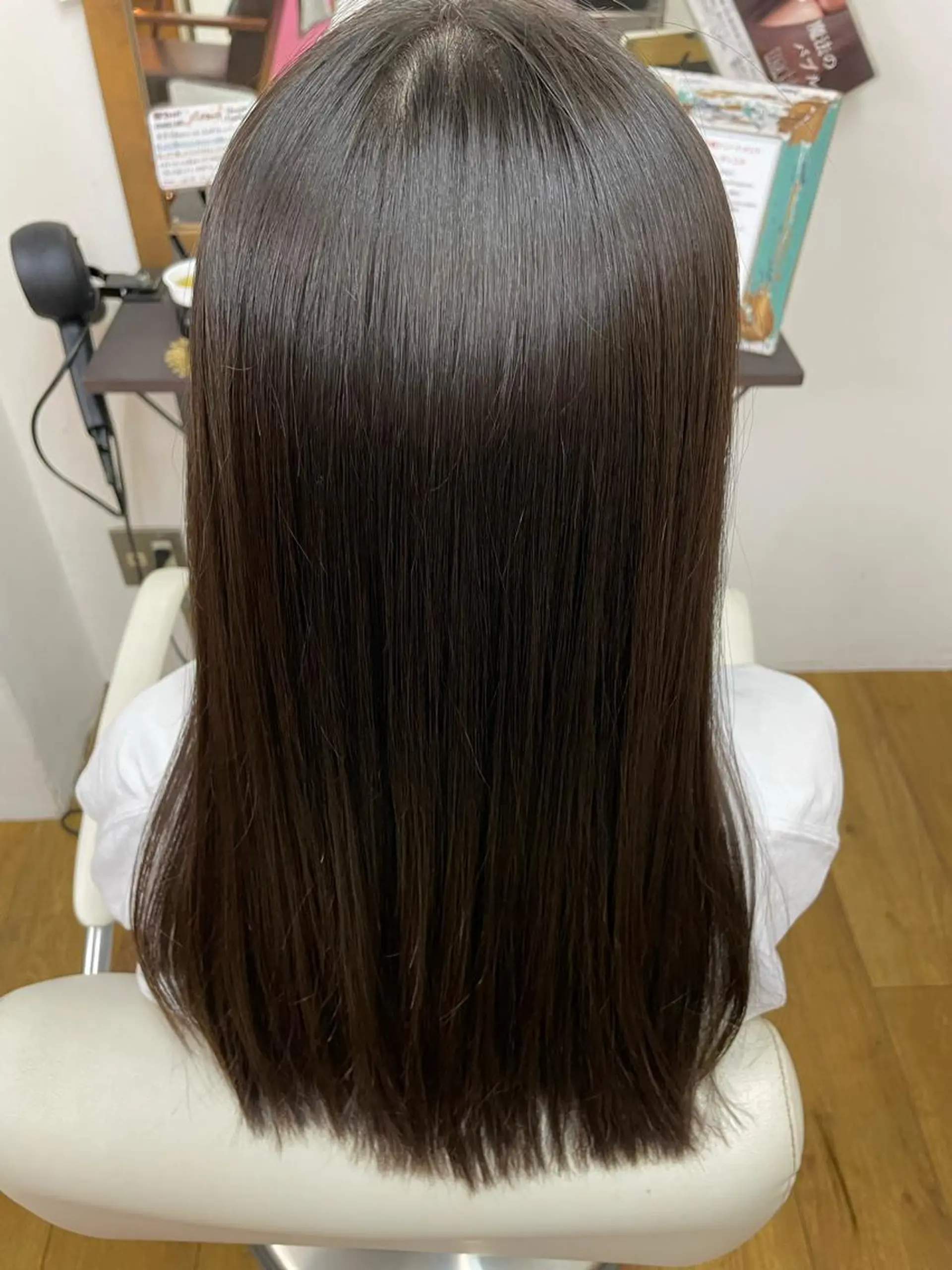 ロング パーマ 縮毛矯正 縮毛矯正 JERICHO HAIR所属・河野 由佳の眉毛・アイブロウイメージ