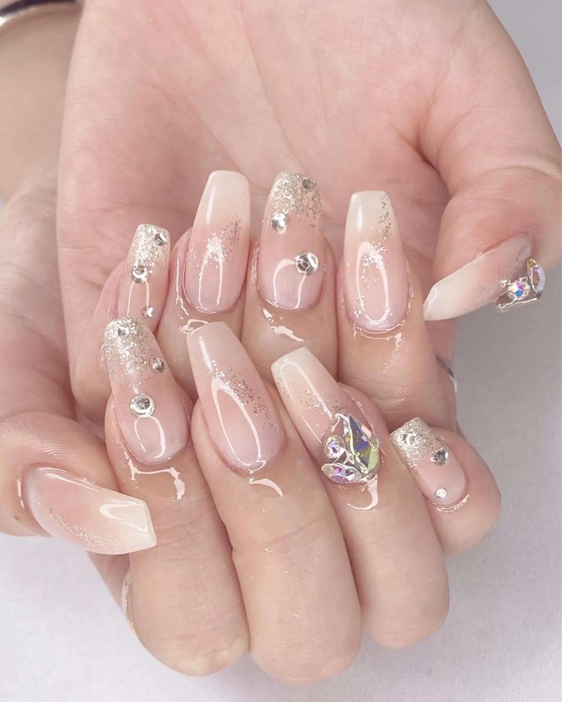 ネイル アニマル柄 アートネイル オーロラネイル 桜ネイル クリアネイル Nail Salon ertiのネイルデザイン