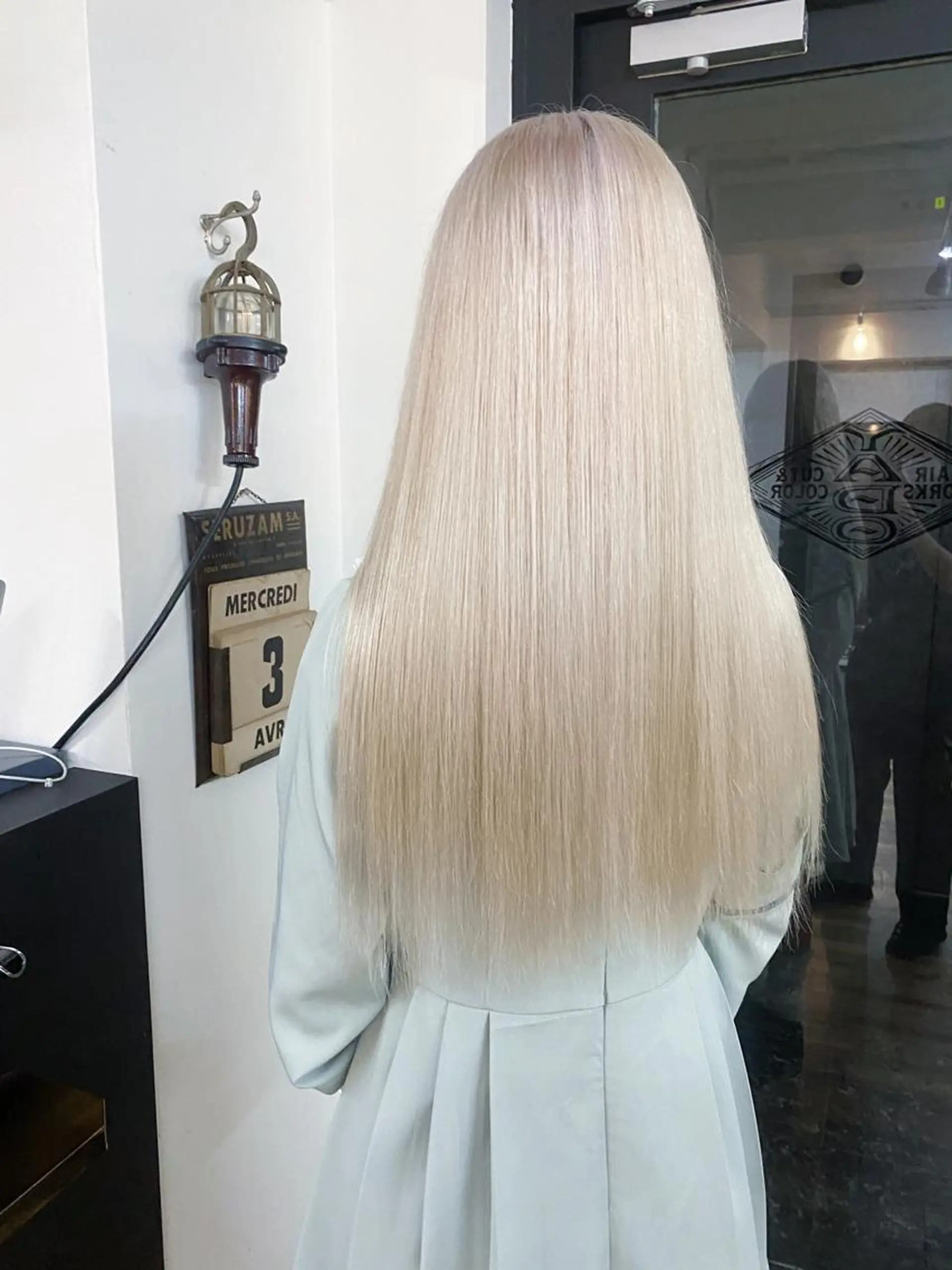 ロング カラー ハイトーンカラー ⭐️NAZUNAのヘアスタイル