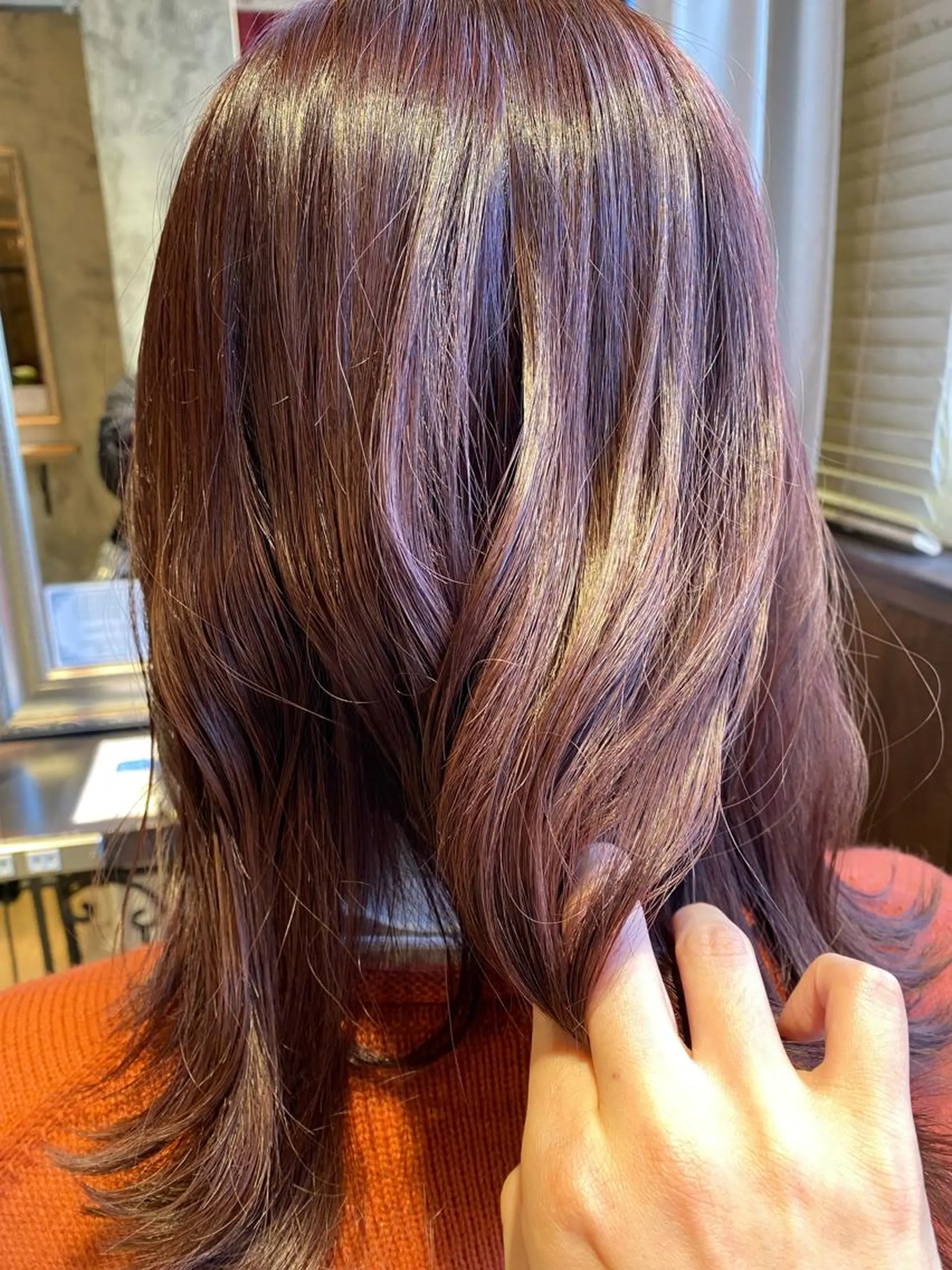 セミロング カラー ヘアアレンジ ピンクカラー トリートメント カット ヘアカラー 瀧尻 光のヘアスタイル