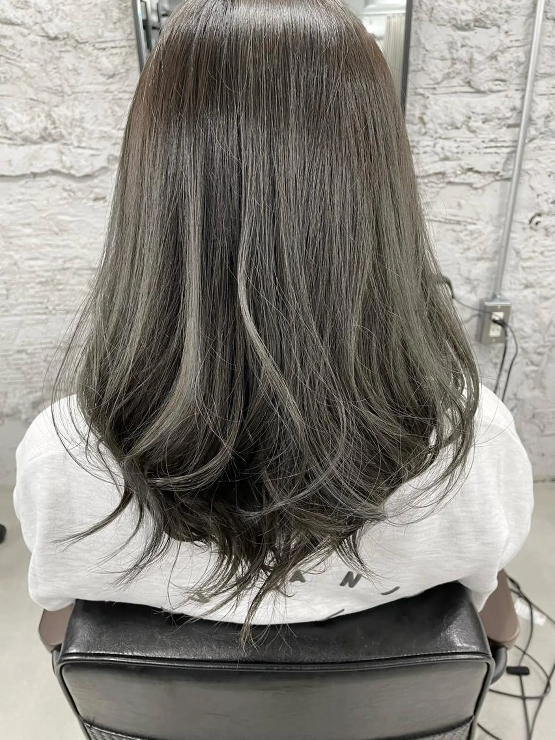ミディアム カット ヘアカラー トリートメント MICO hair所属・MICO hairのヘアスタイル