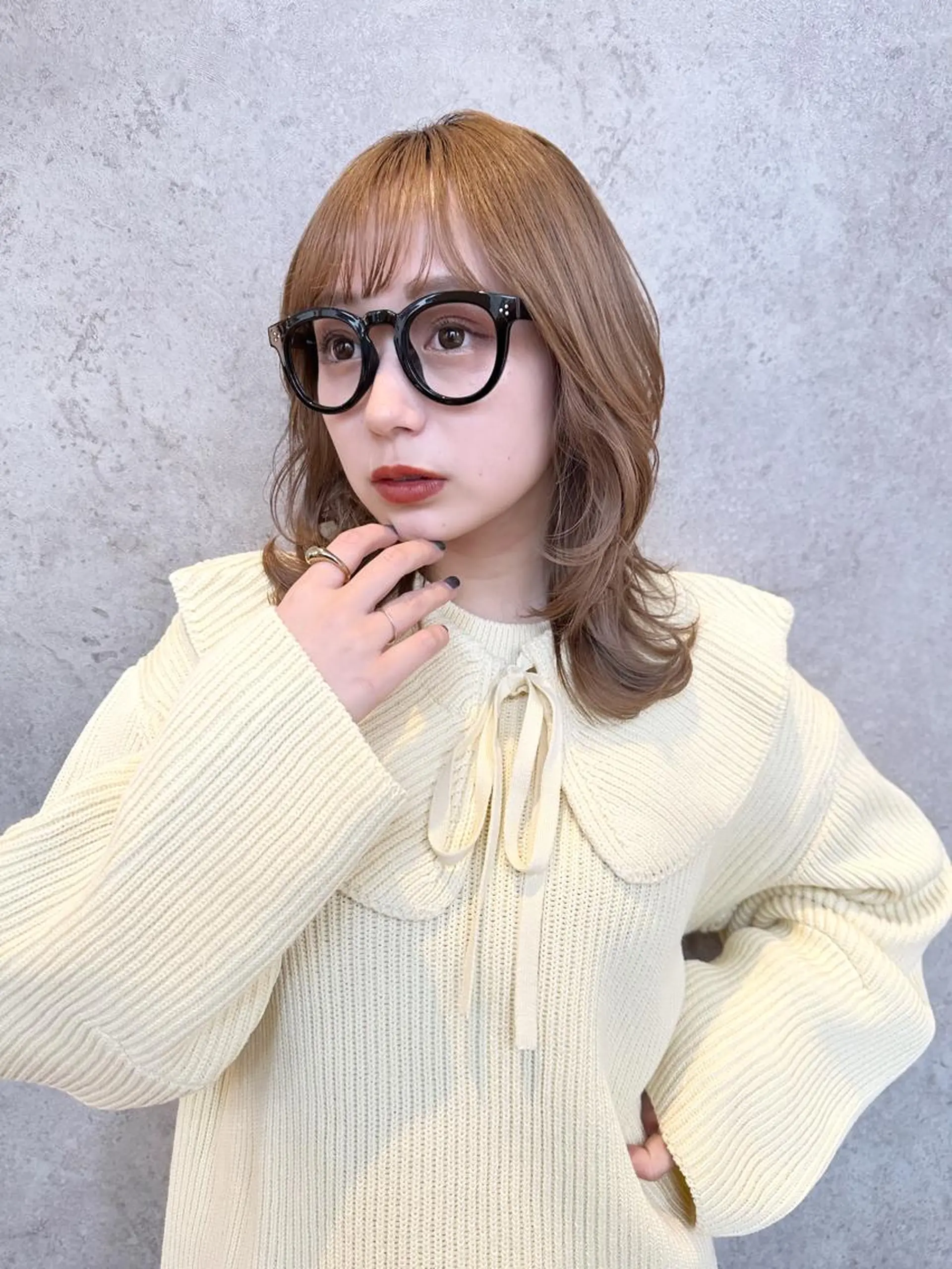 ミディアム パーマ 韓国レイヤー 🔥春暁【はるき】のヘアスタイル