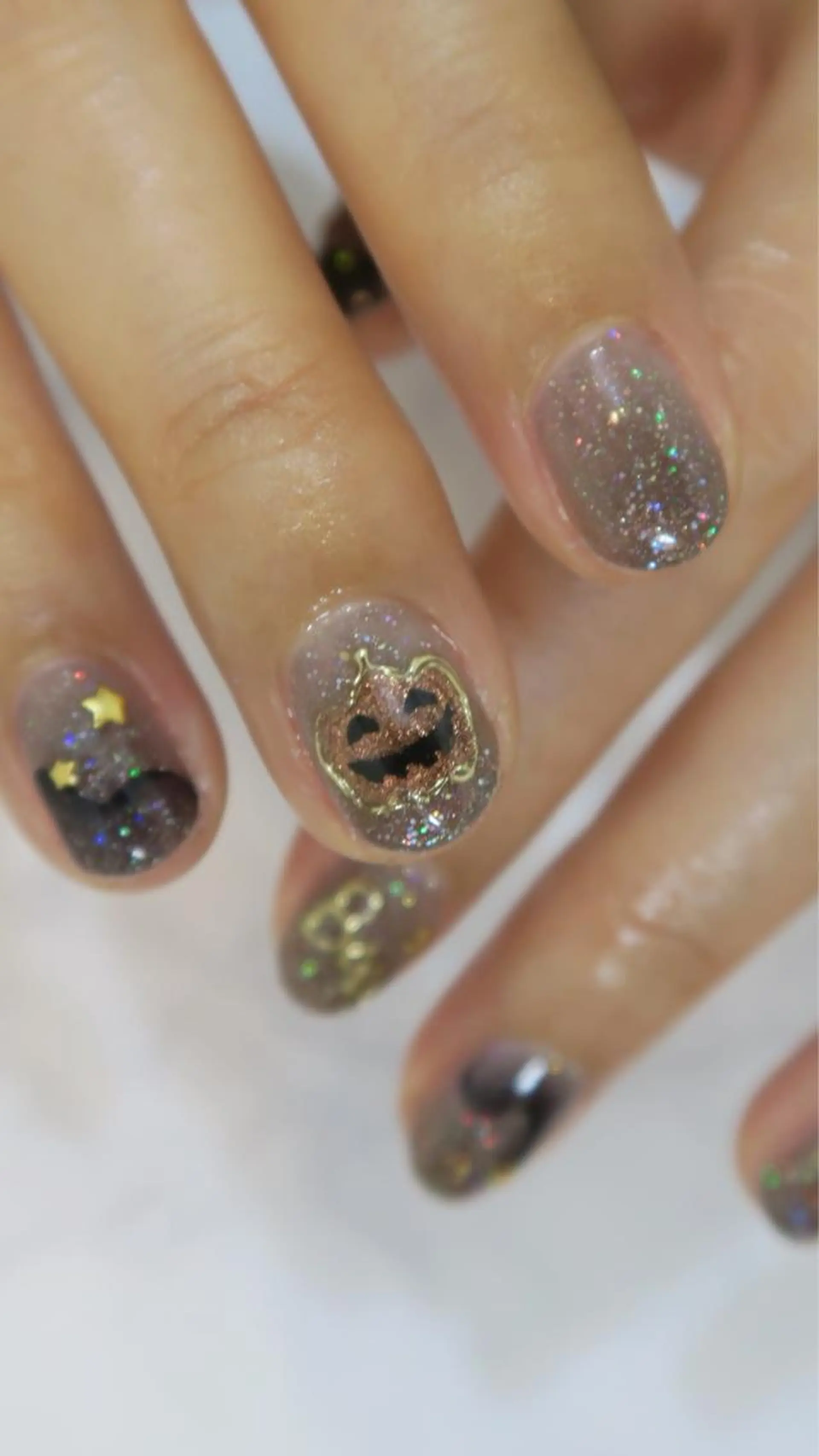 ネイル gloss nail 代々木上原のネイルデザイン