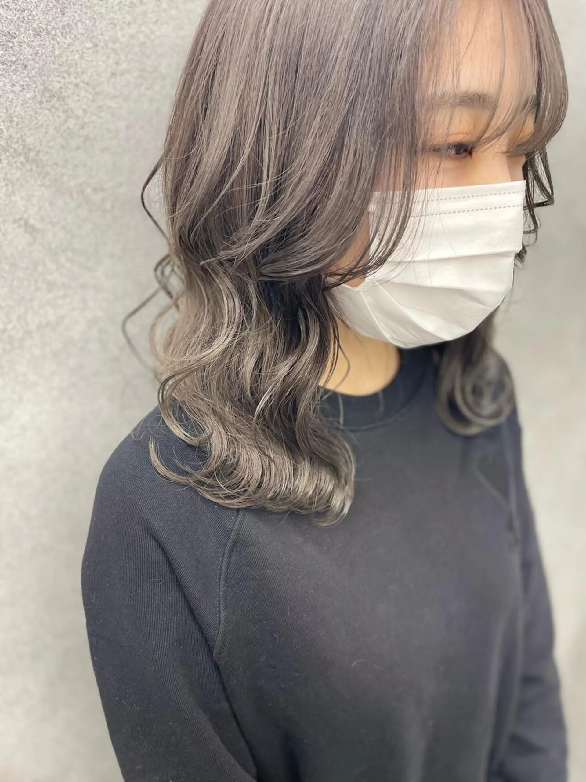 ミディアム カラー ショートボブ ミディアムパーマ バレイヤージュ ブリーチ ケアブリーチ ヘアカラー 🌈難波🌈ベージュ カラー【ヒロム】のヘアスタイル